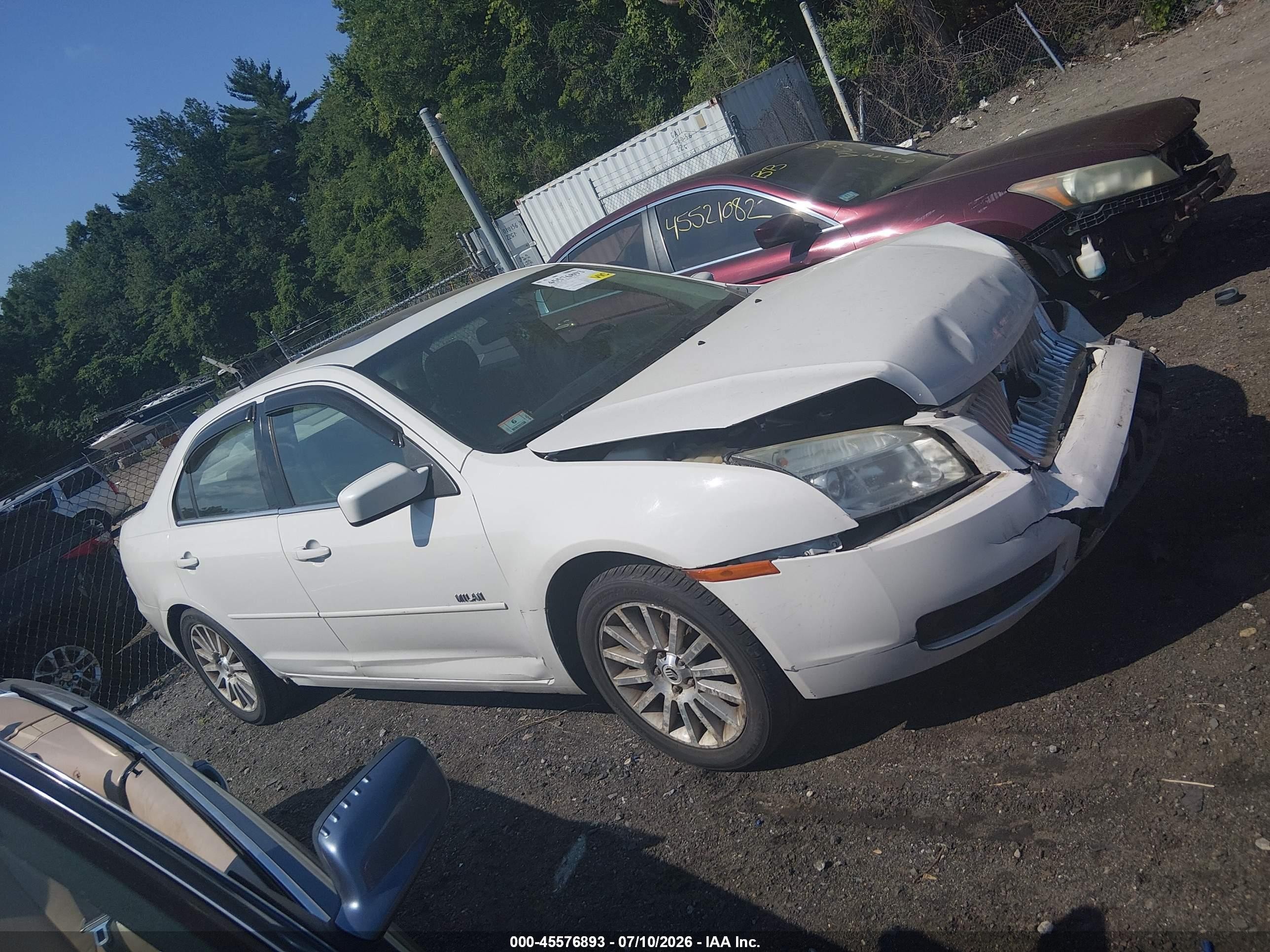 2008 Mercury Milan V6 Premier White vin: 3MEHM08108R654432
