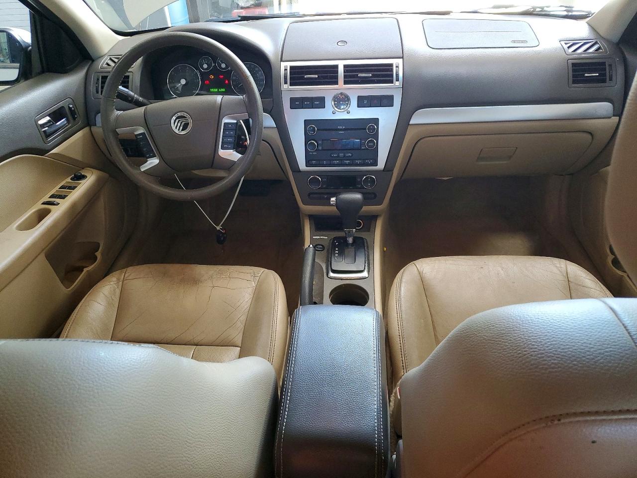2009 Mercury Milan Premier Silver vin: 3MEHM08119R627063