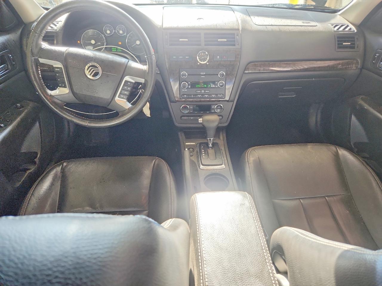 2009 Mercury Milan Premier Черный vin: 3MEHM08119R628598