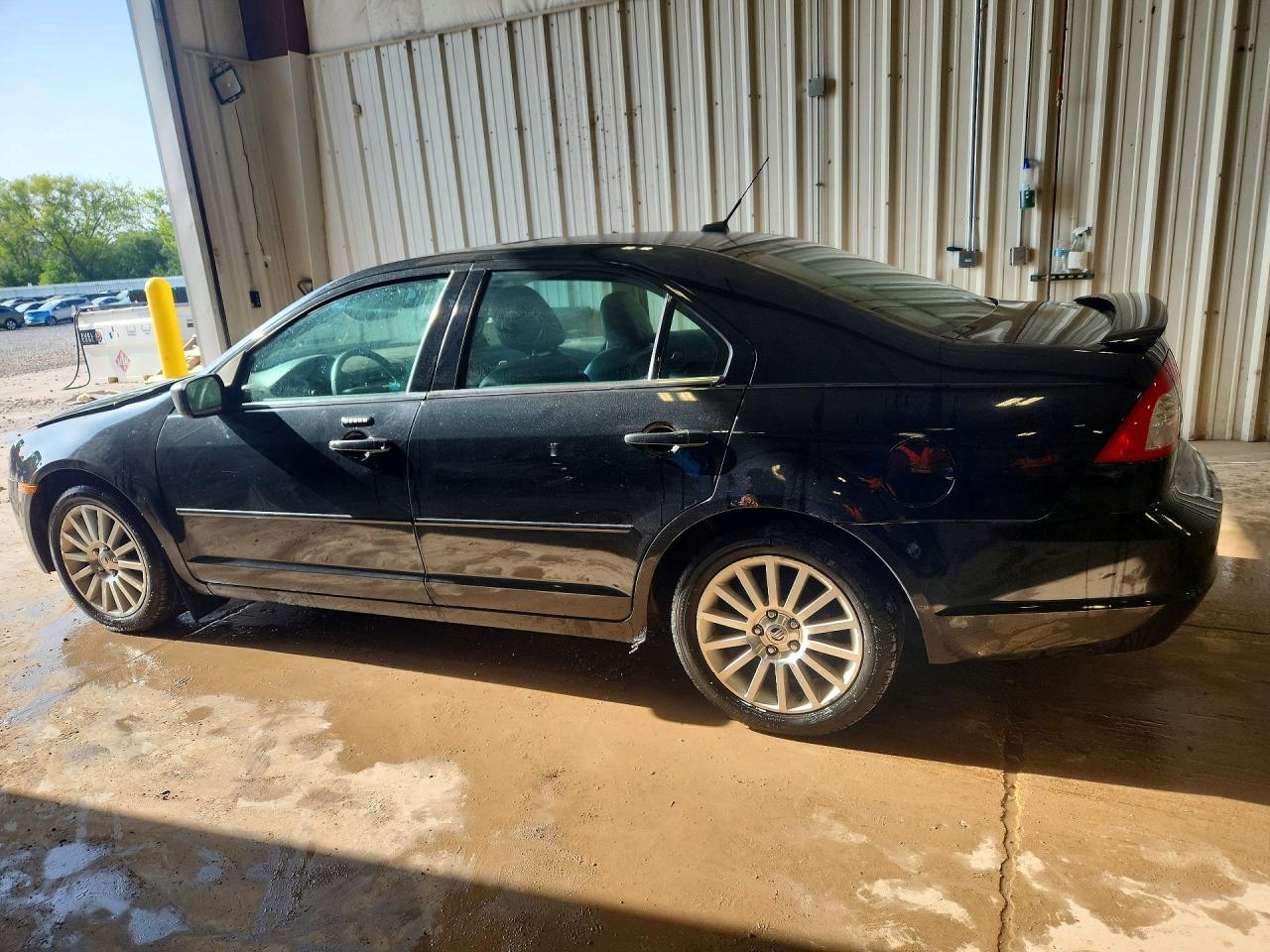 2009 Mercury Milan Premier Черный vin: 3MEHM08119R628598