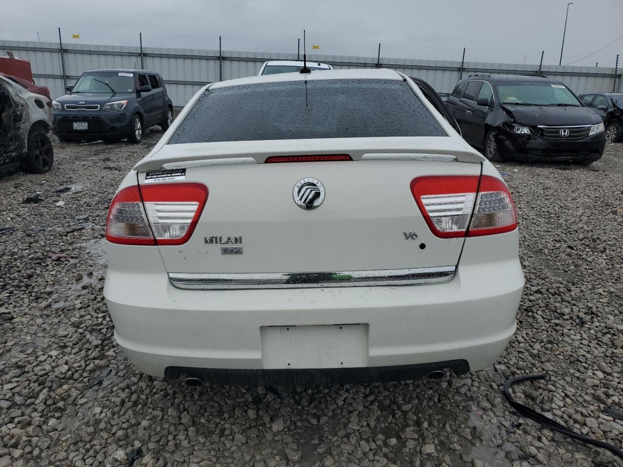 2009 Mercury Milan Premier White vin: 3MEHM08119R632411