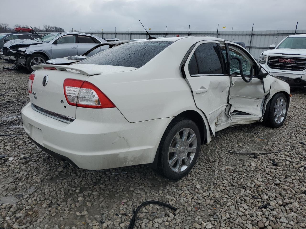 2009 Mercury Milan Premier White vin: 3MEHM08119R632411