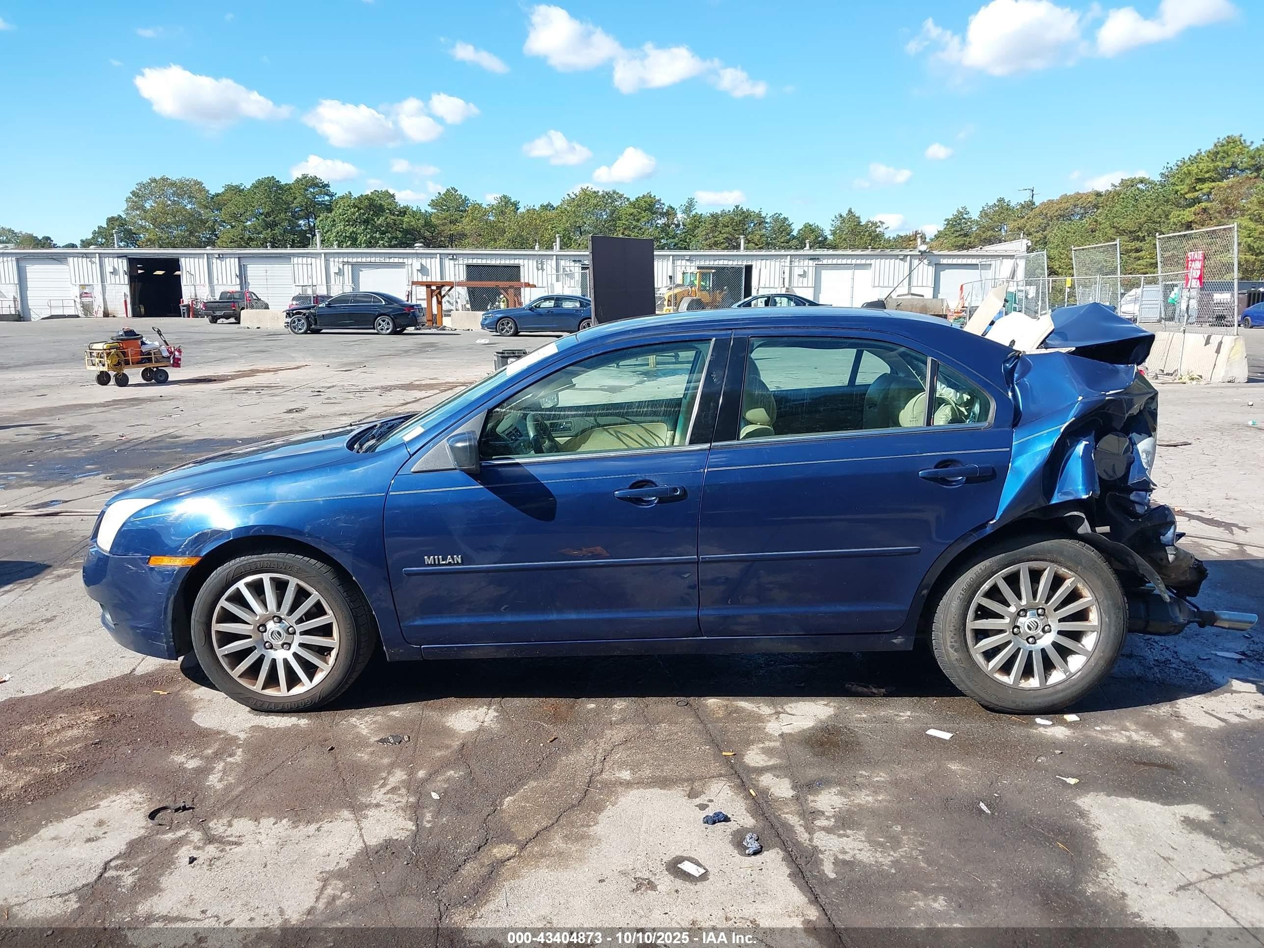 2007 Mercury Milan V6 Premier Dark Blue vin: 3MEHM08137R664872