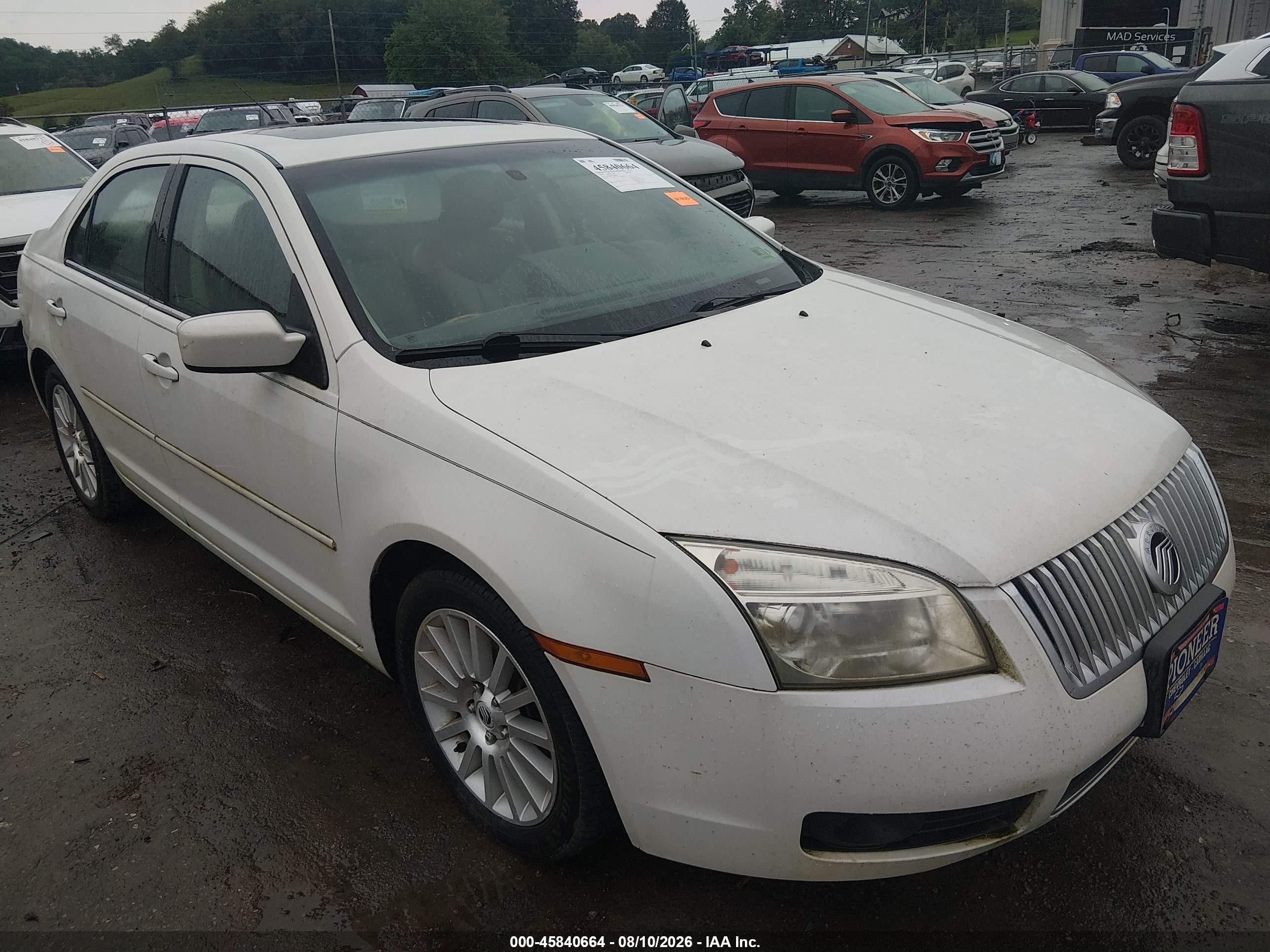 2009 Mercury Milan V6 Premier White vin: 3MEHM08139R600673