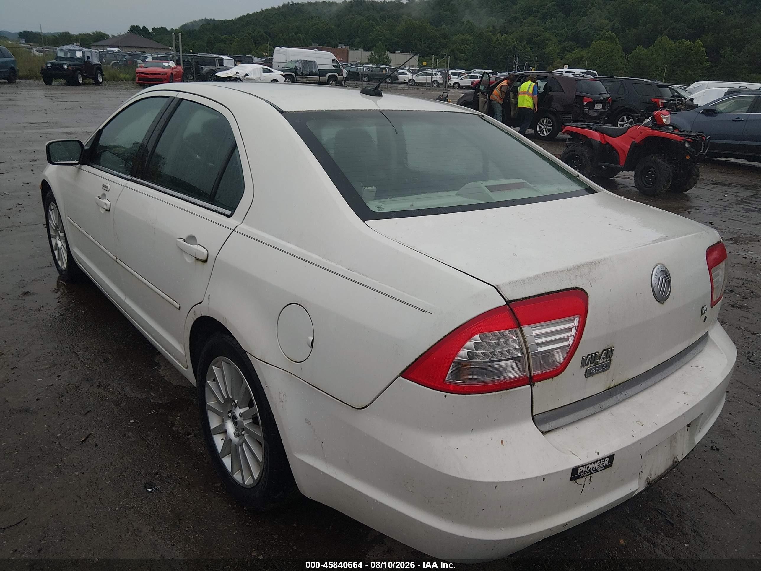 2009 Mercury Milan V6 Premier White vin: 3MEHM08139R600673