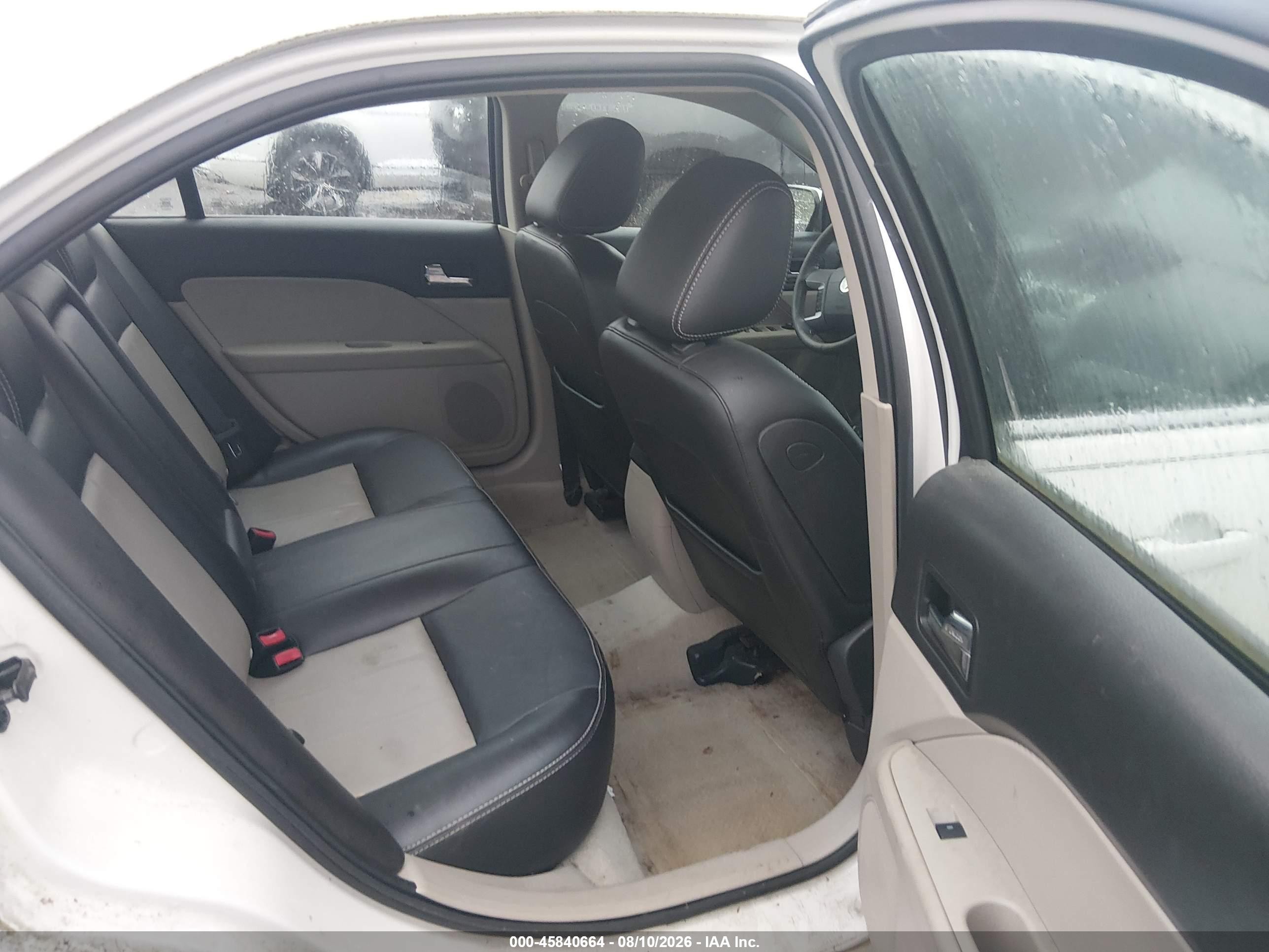 2009 Mercury Milan V6 Premier White vin: 3MEHM08139R600673