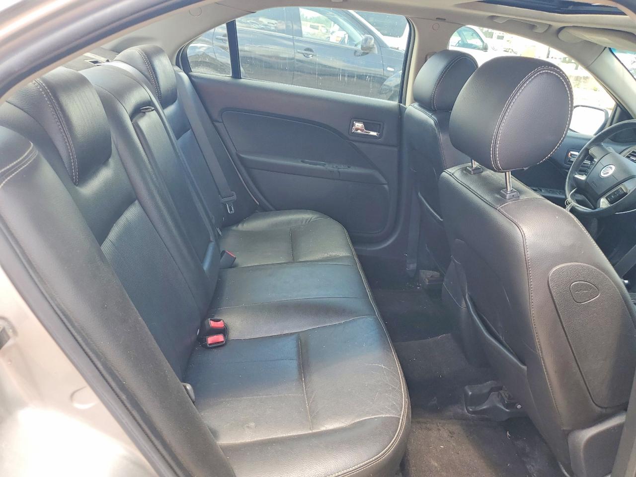 2007 Mercury Milan Premier Silver vin: 3MEHM08147R667361