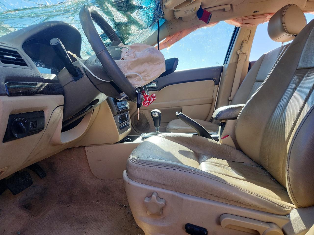 2008 Mercury Milan Premier Tan vin: 3MEHM08168R602660