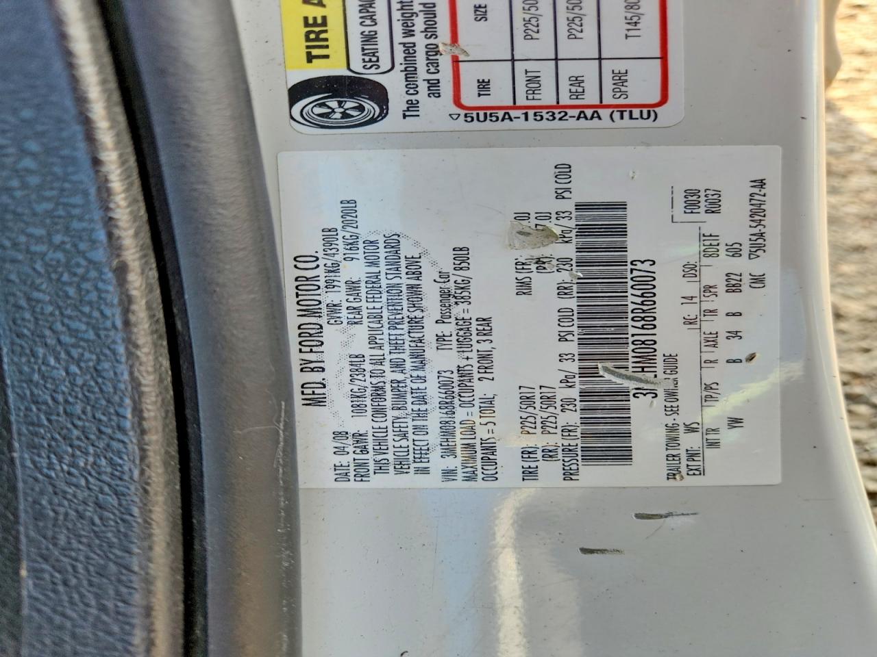 2008 Mercury Milan Premier White vin: 3MEHM08168R660073