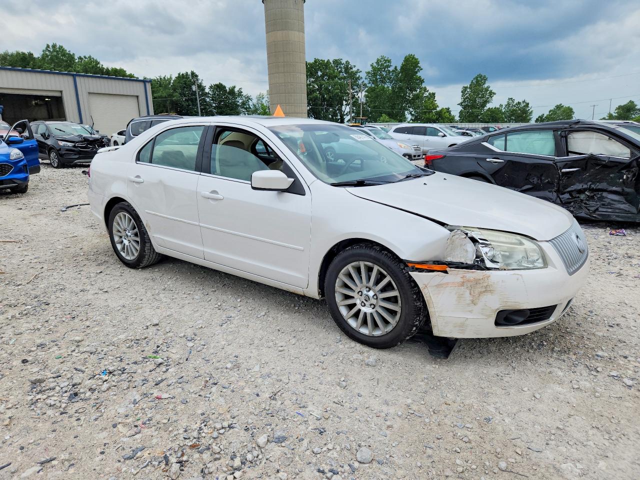 2009 Mercury Milan Premier Белый vin: 3MEHM08169R611196