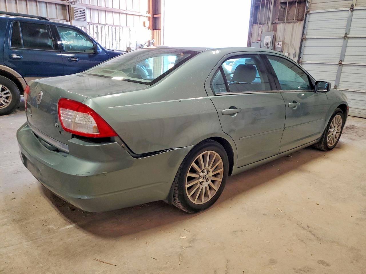 2006 Mercury Milan Premier Gray vin: 3MEHM08176R666073