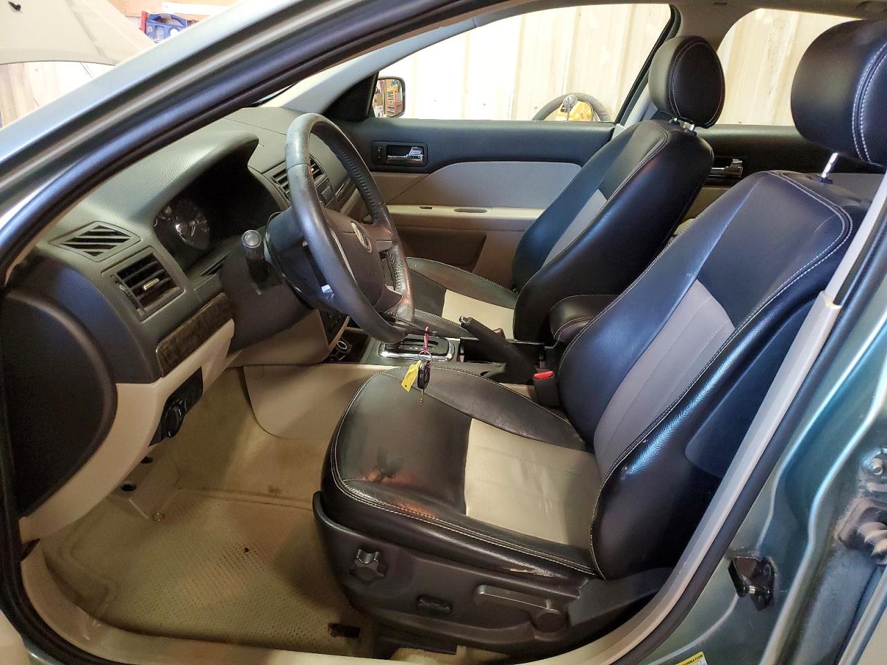 2006 Mercury Milan Premier Gray vin: 3MEHM08176R666073