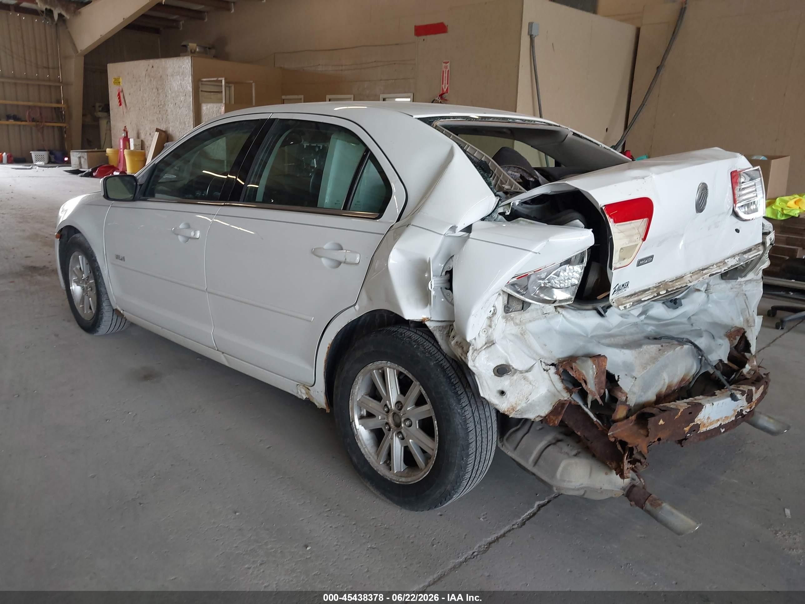2006 Mercury Milan V6 Premier White vin: 3MEHM08186R601488