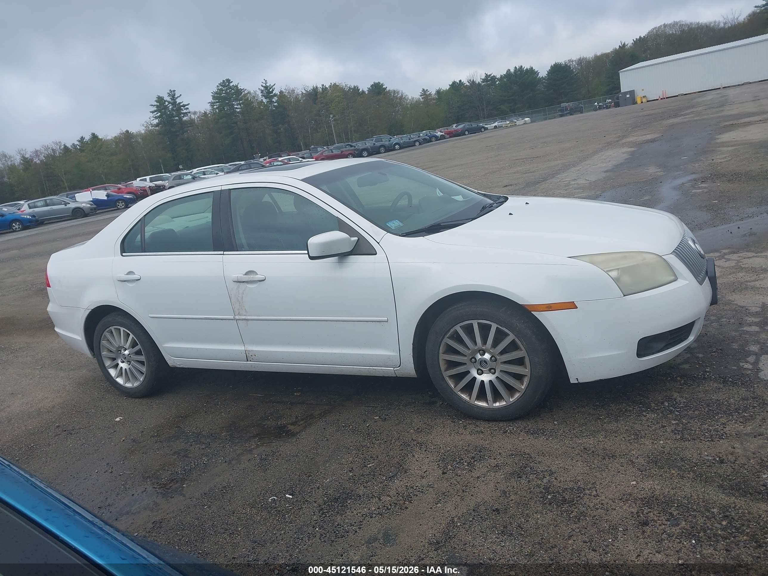 2006 Mercury Milan V6 Premier White vin: 3MEHM08196R624326