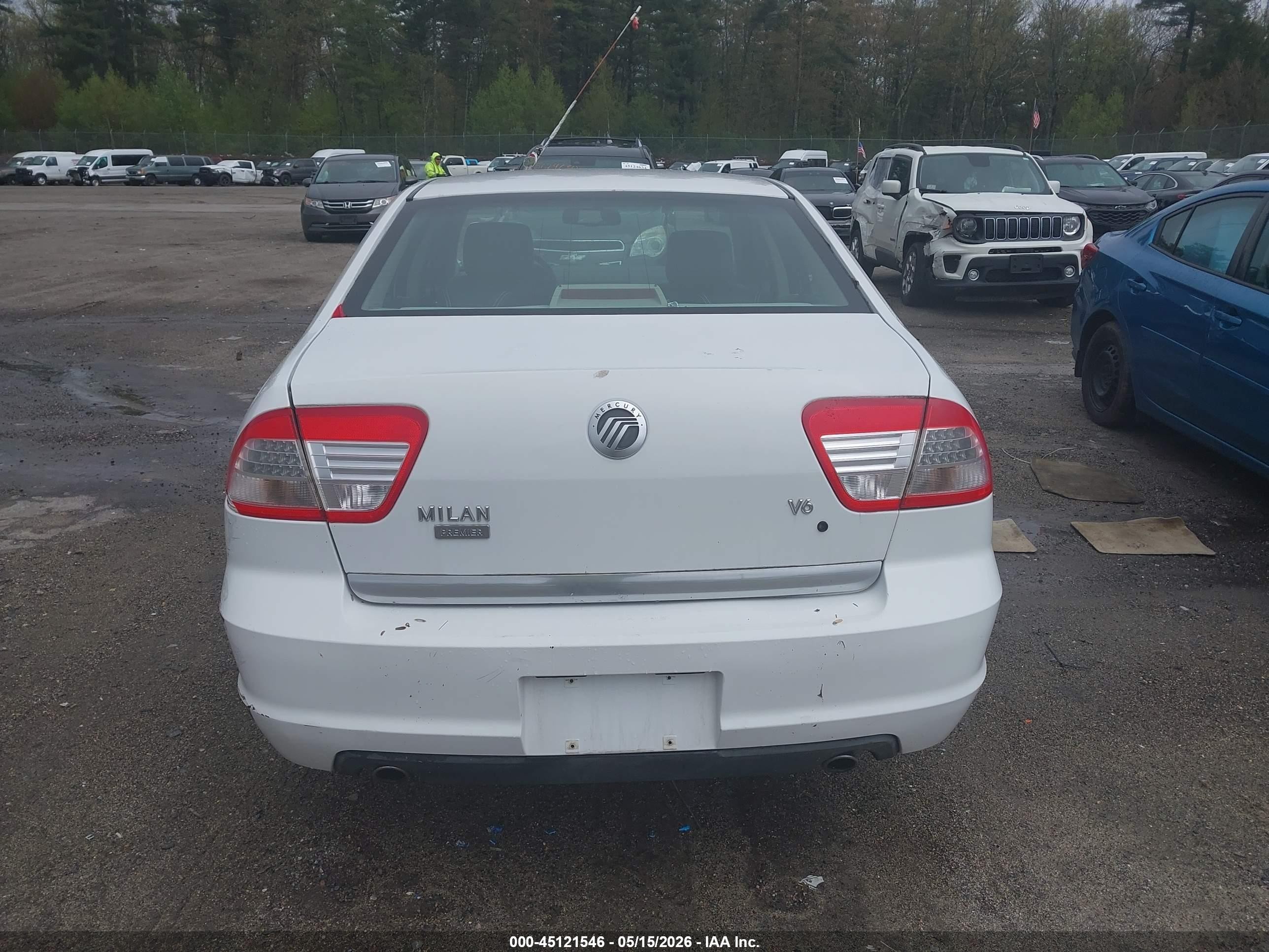 2006 Mercury Milan V6 Premier White vin: 3MEHM08196R624326