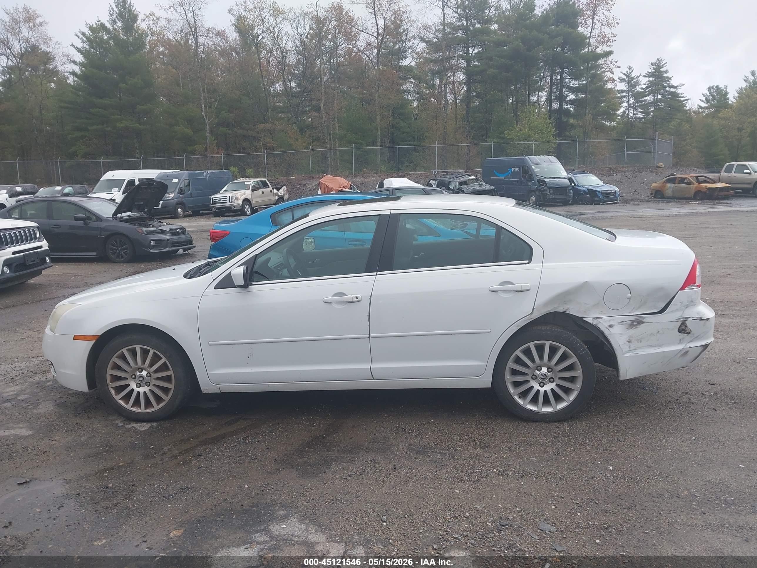 2006 Mercury Milan V6 Premier White vin: 3MEHM08196R624326