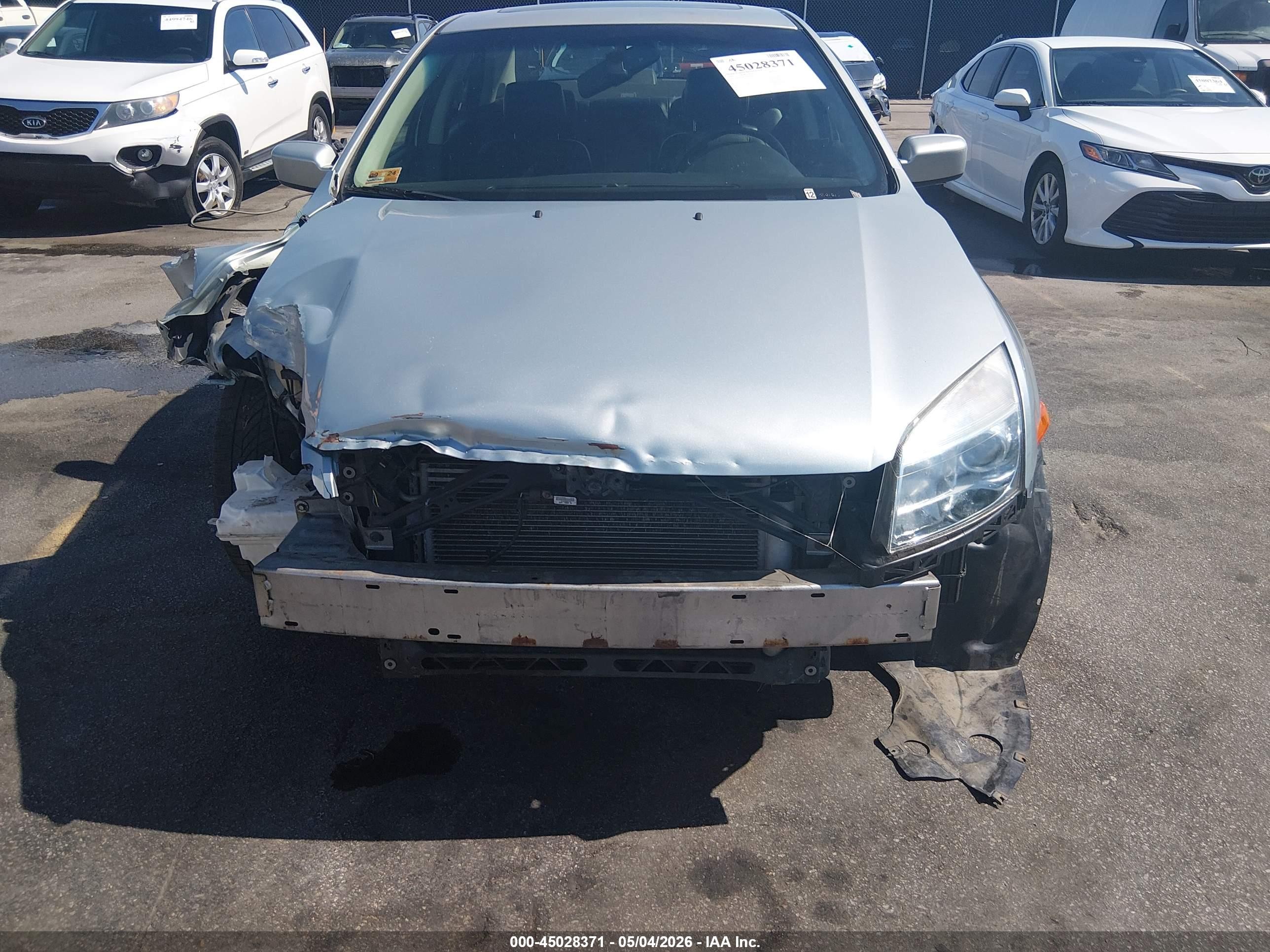 2007 Mercury Milan V6 Premier Blue vin: 3MEHM081X7R606855