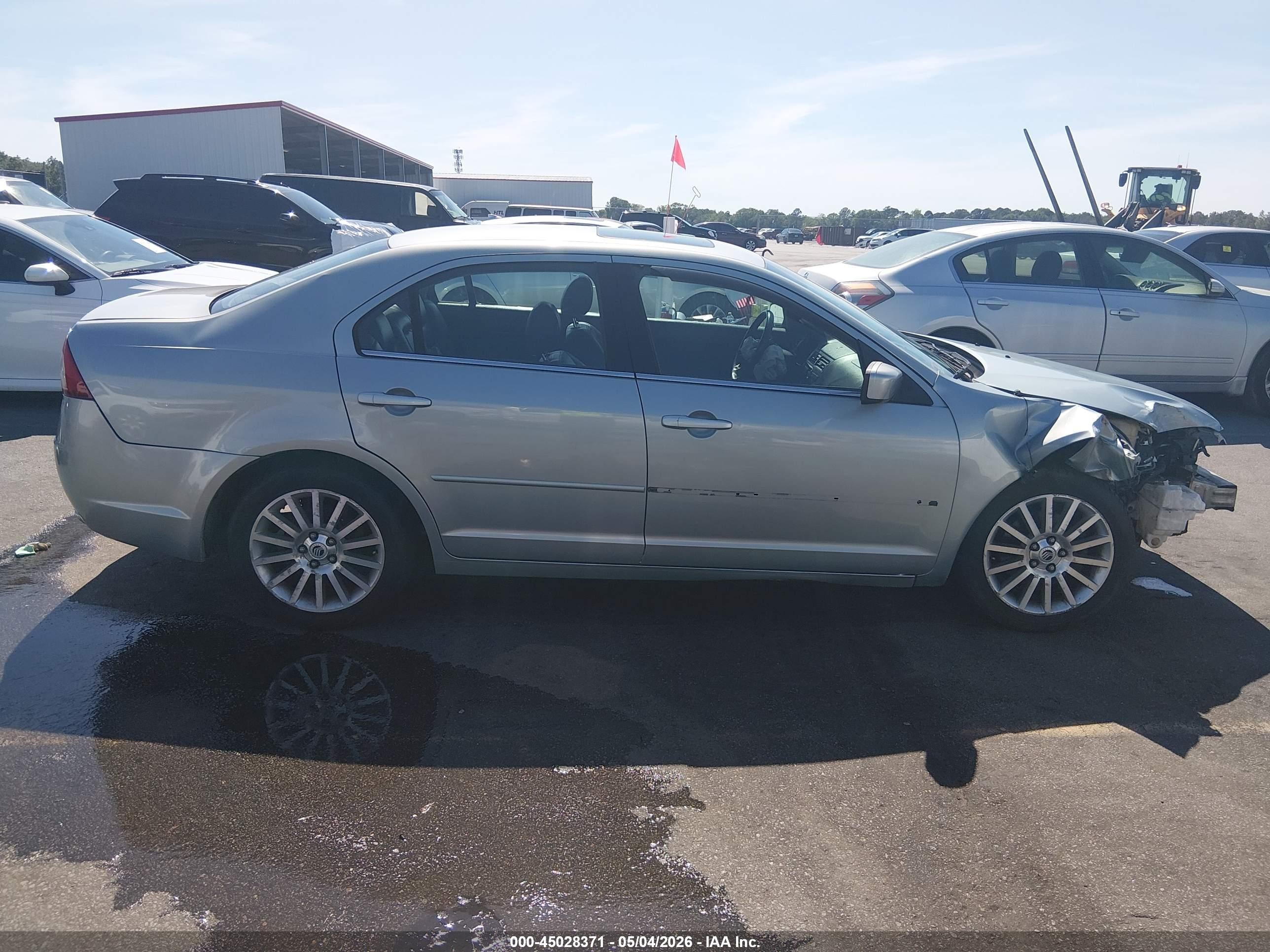 2007 Mercury Milan V6 Premier Blue vin: 3MEHM081X7R606855