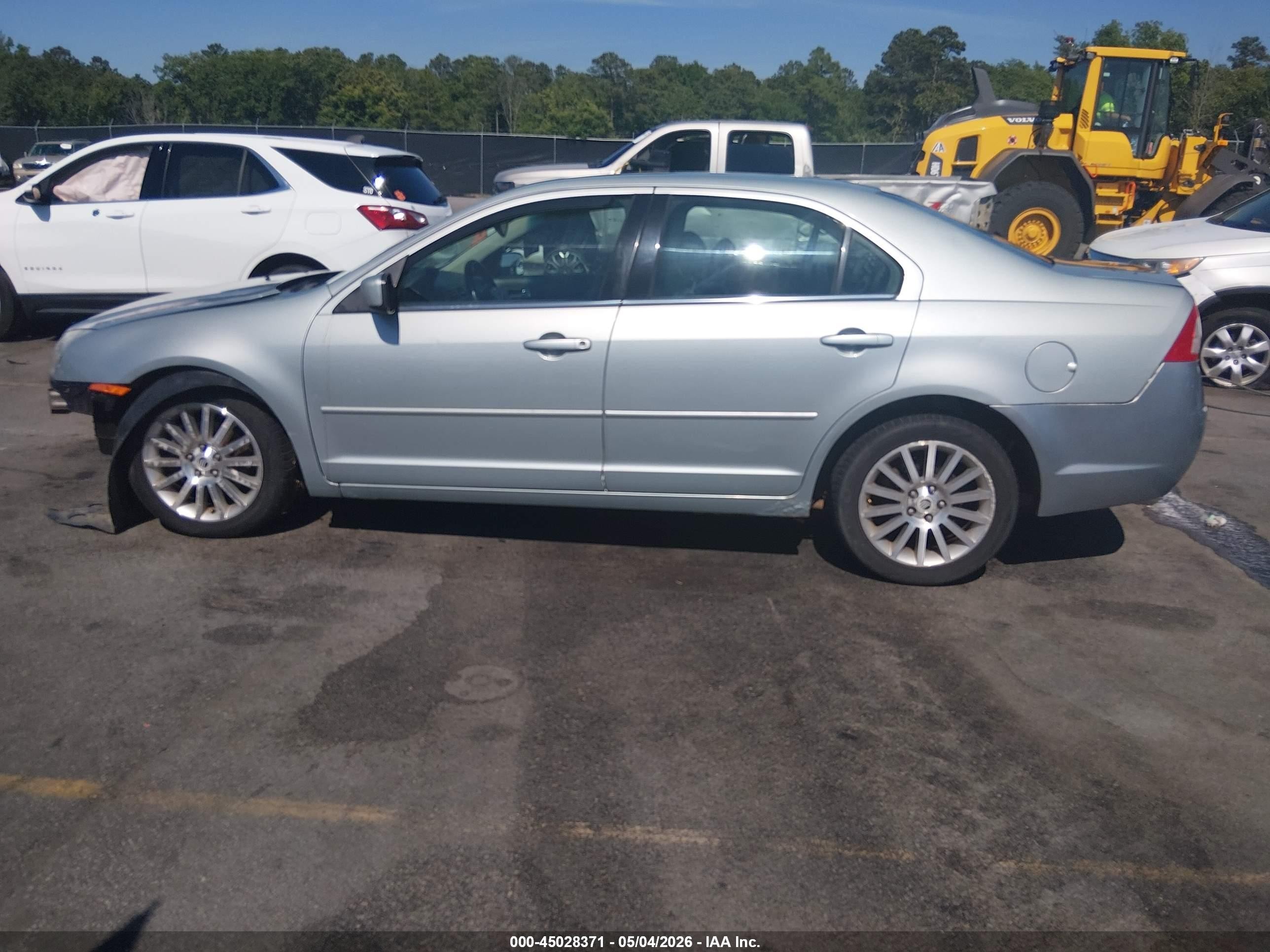 2007 Mercury Milan V6 Premier Blue vin: 3MEHM081X7R606855