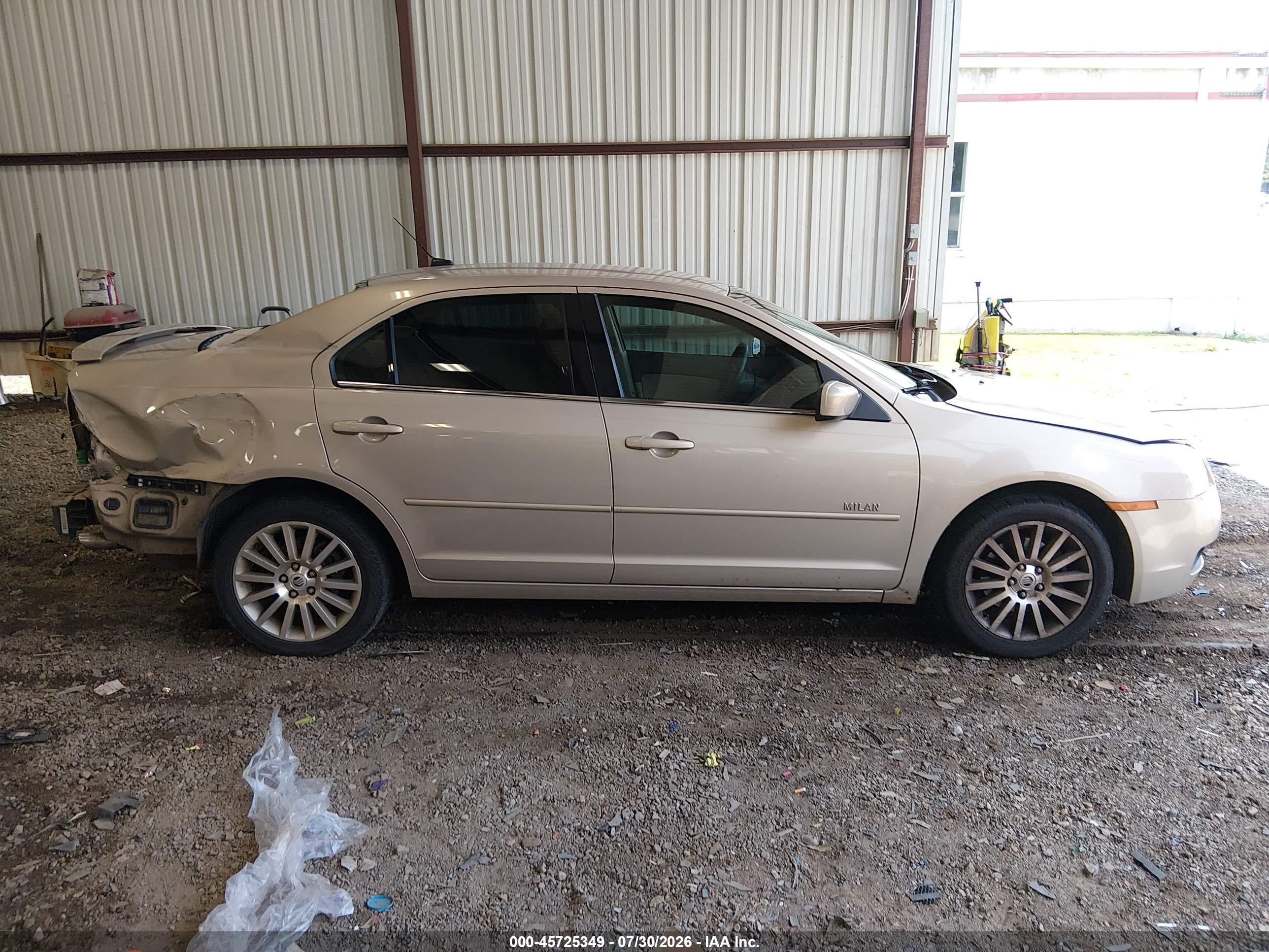 2008 Mercury Milan V6 Premier Gold vin: 3MEHM081X8R648167