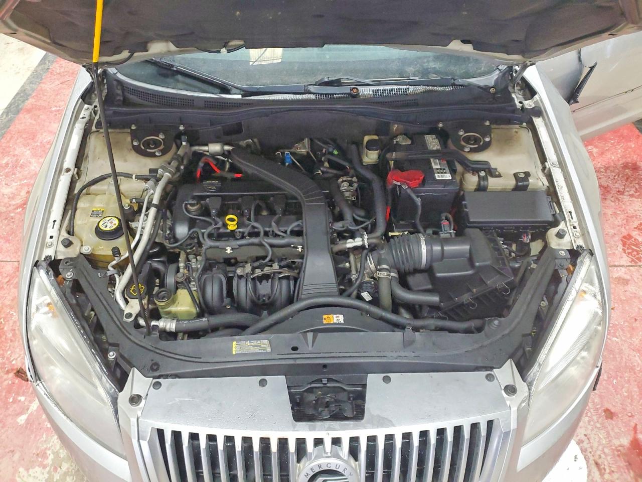 2009 Mercury Milan Premier Silver vin: 3MEHM08Z09R628310