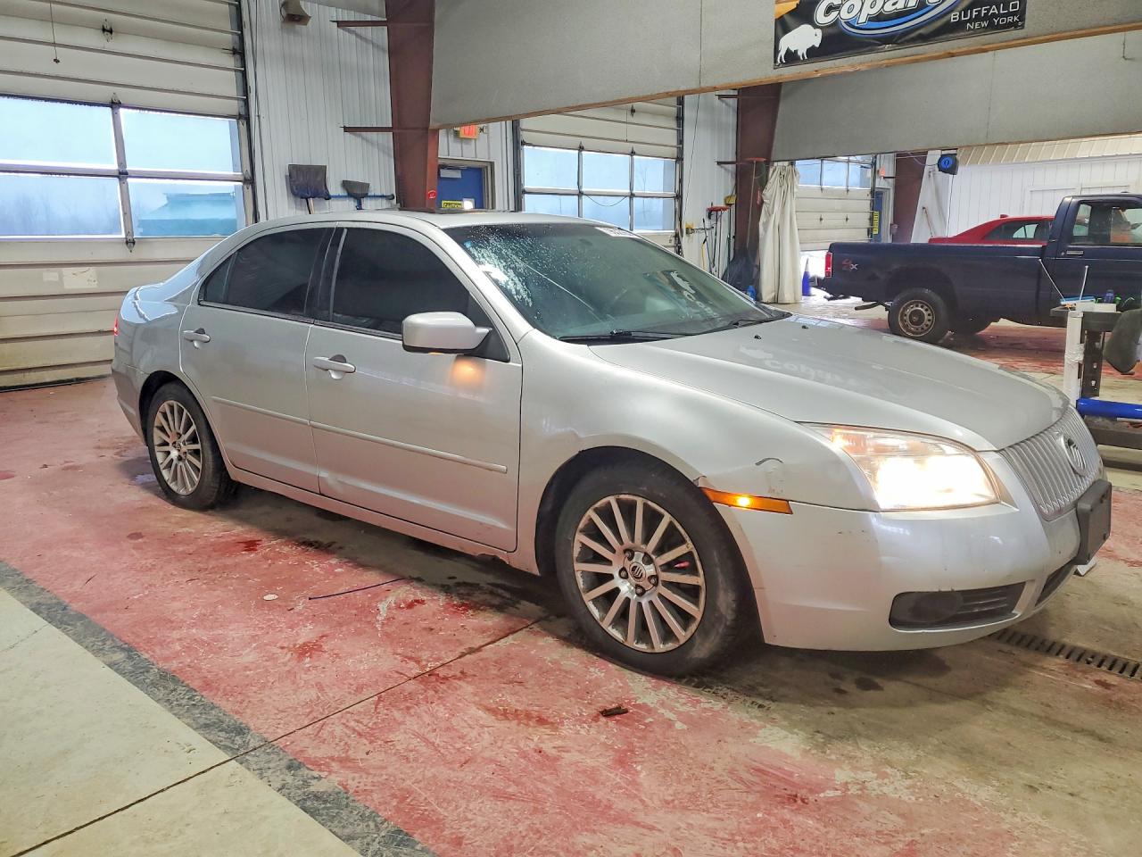 2009 Mercury Milan Premier Silver vin: 3MEHM08Z09R628310
