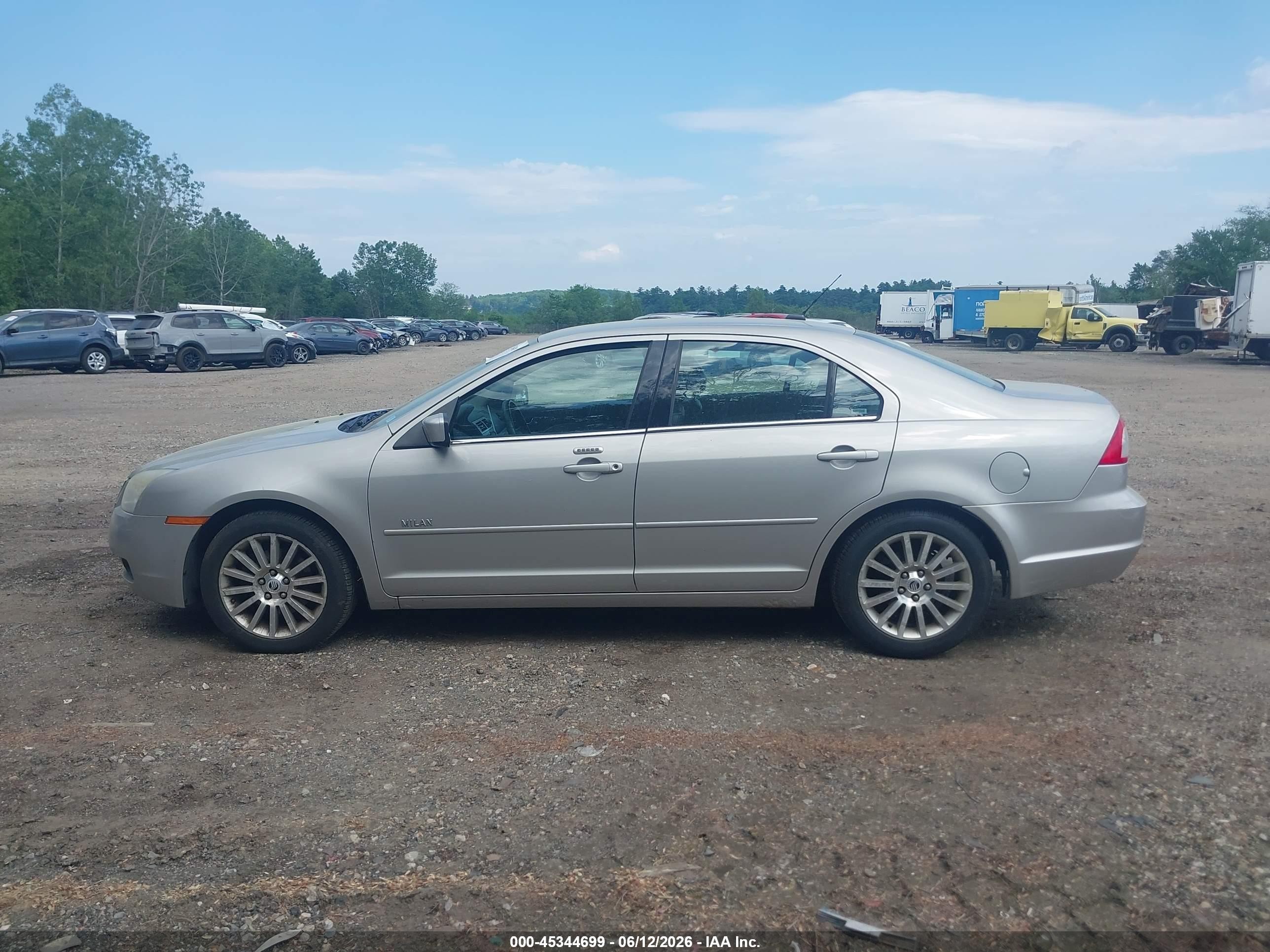 2008 Mercury Milan I4 Premier Tan vin: 3MEHM08Z18R638097