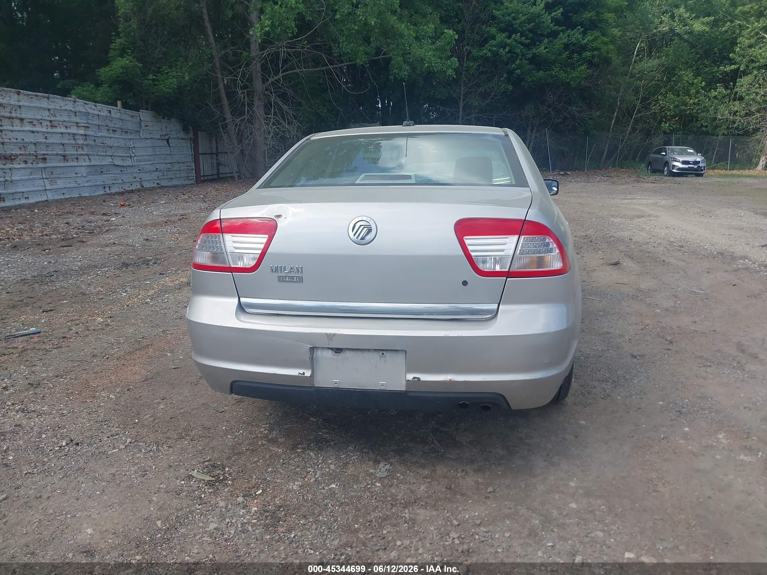 2008 Mercury Milan I4 Premier Tan vin: 3MEHM08Z18R638097