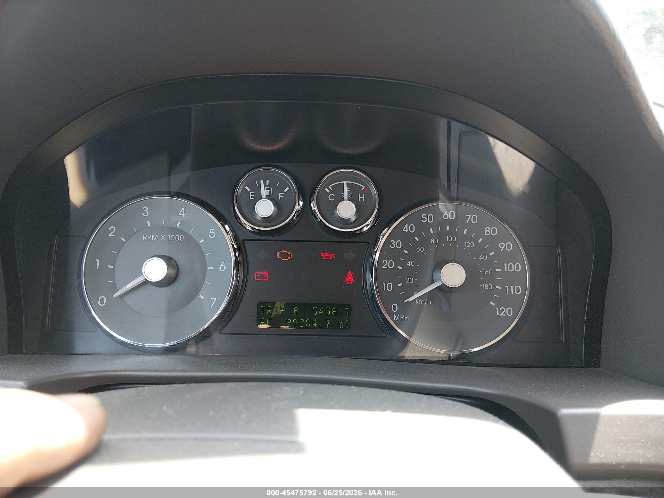 2009 Mercury Milan I4 Premier Красный vin: 3MEHM08Z39R623070