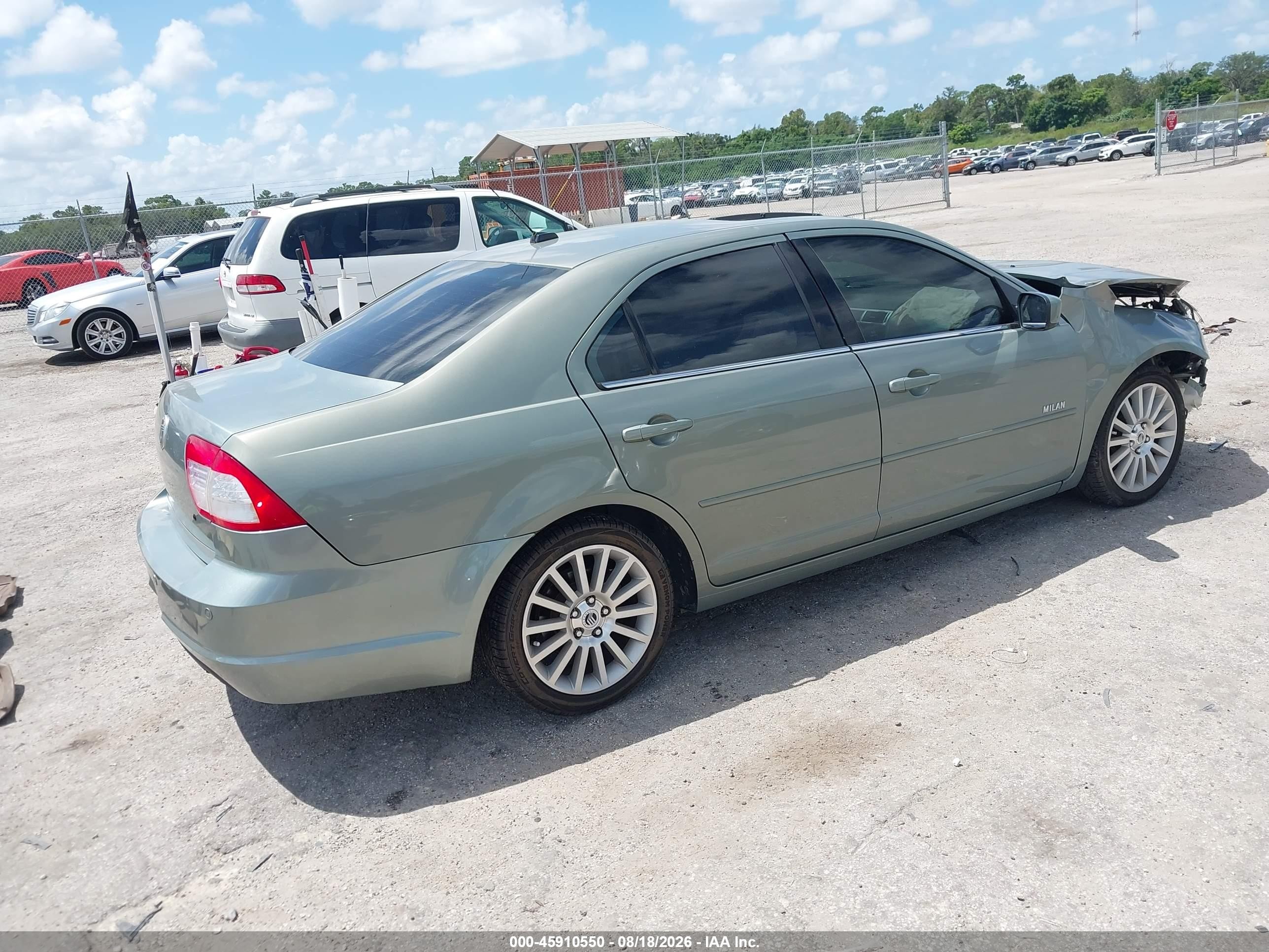 2008 Mercury Milan I4 Premier Green vin: 3MEHM08Z58R642802
