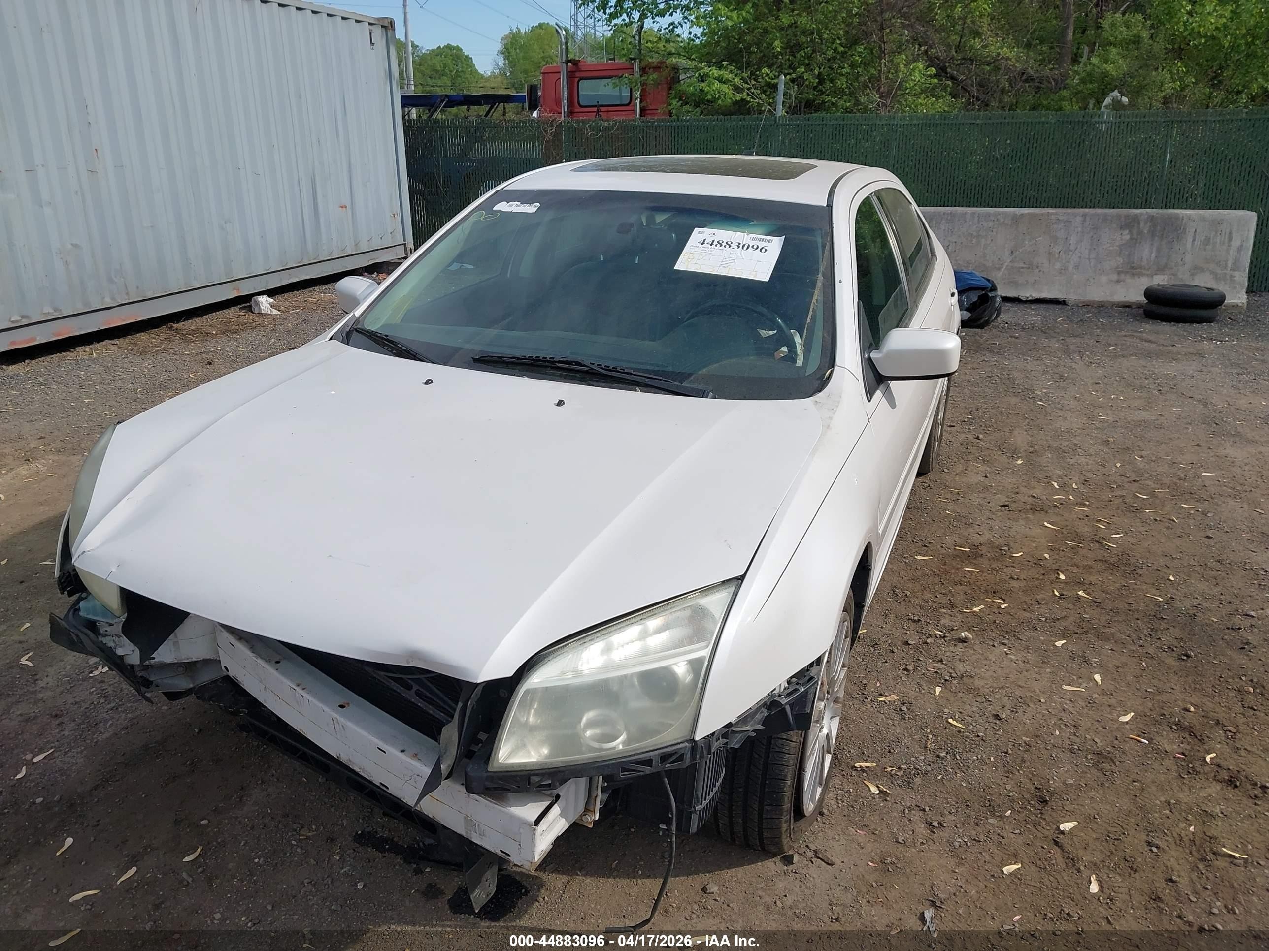 2009 Mercury Milan I4 Premier White vin: 3MEHM08Z59R606867