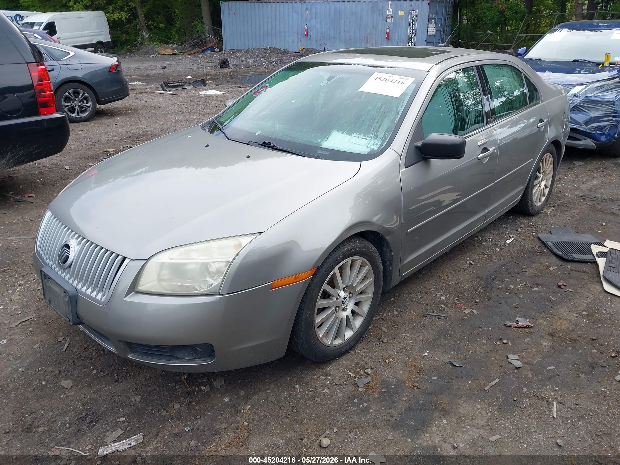 2009 Mercury Milan I4 Premier Silver vin: 3MEHM08Z79R617563