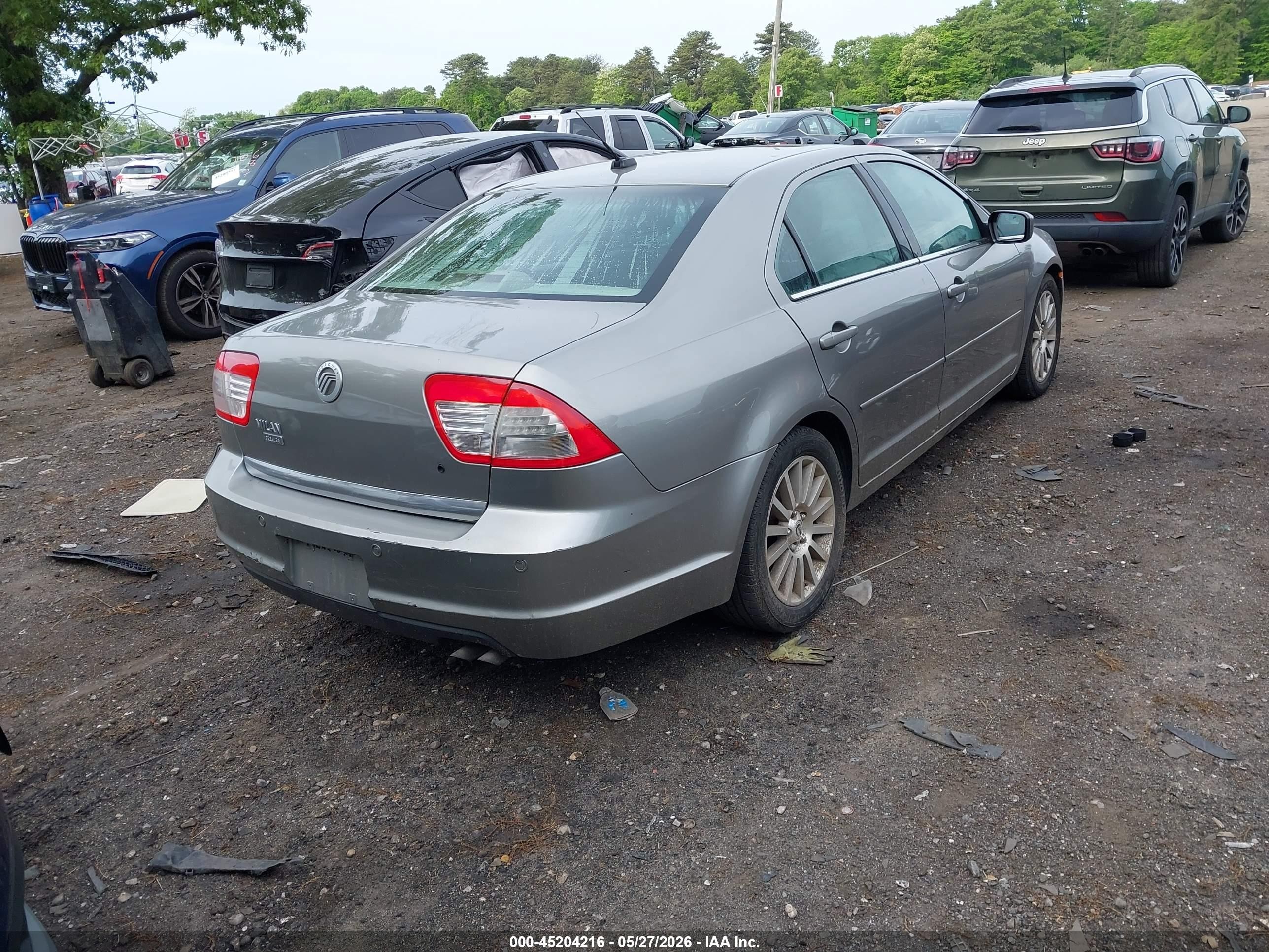 2009 Mercury Milan I4 Premier Silver vin: 3MEHM08Z79R617563