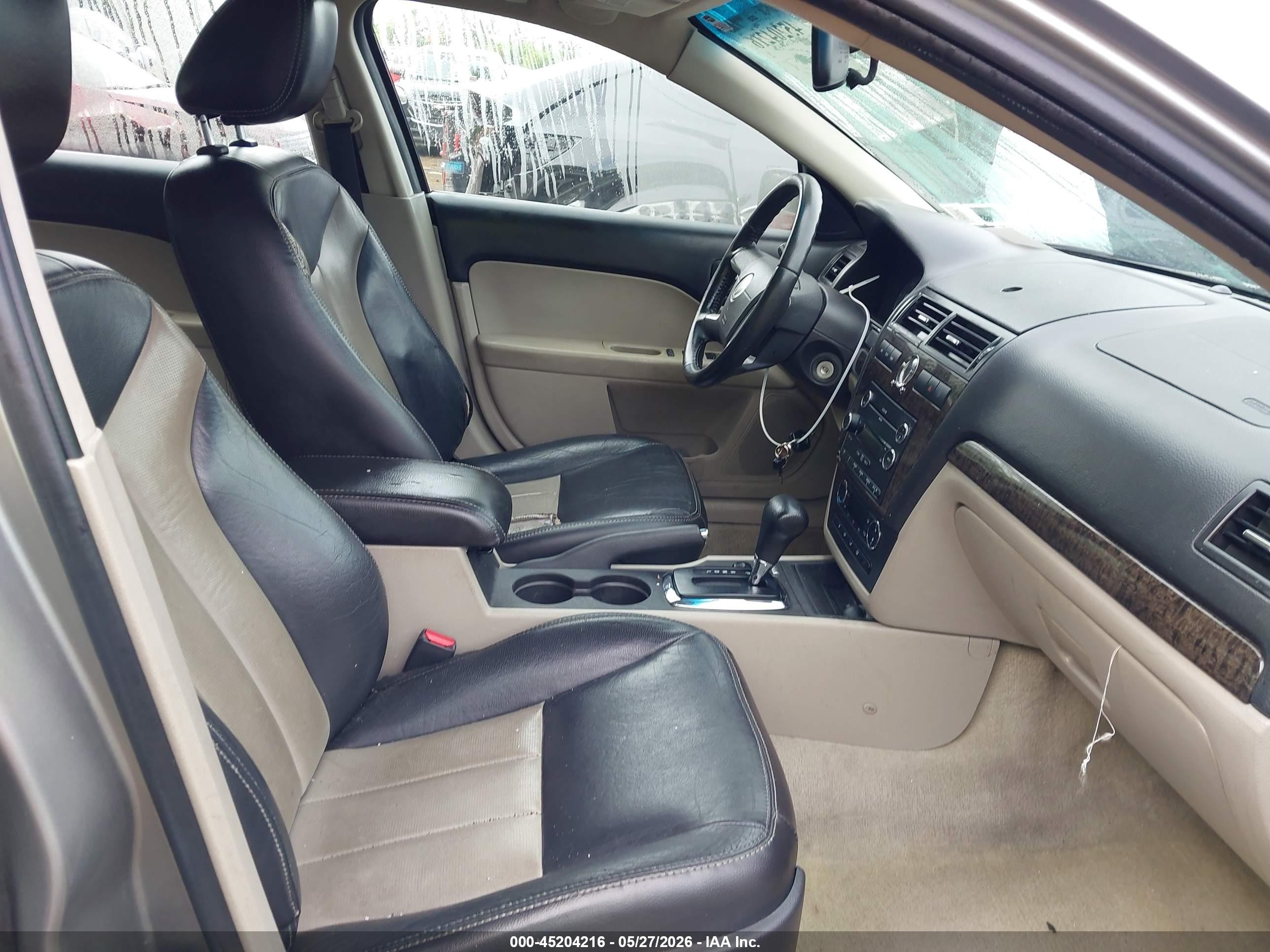 2009 Mercury Milan I4 Premier Silver vin: 3MEHM08Z79R617563