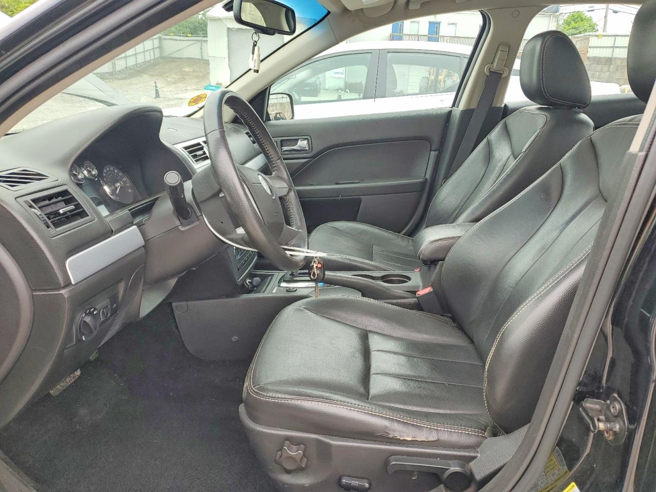 2009 Mercury Milan Premier Black vin: 3MEHM08Z99R623056