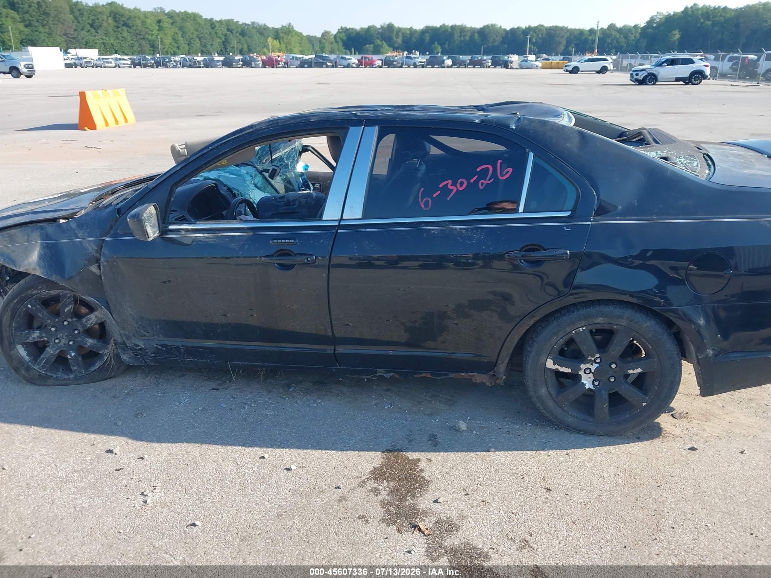 2010 Mercury Milan Premier Black vin: 3MEHM0CG0AR651662