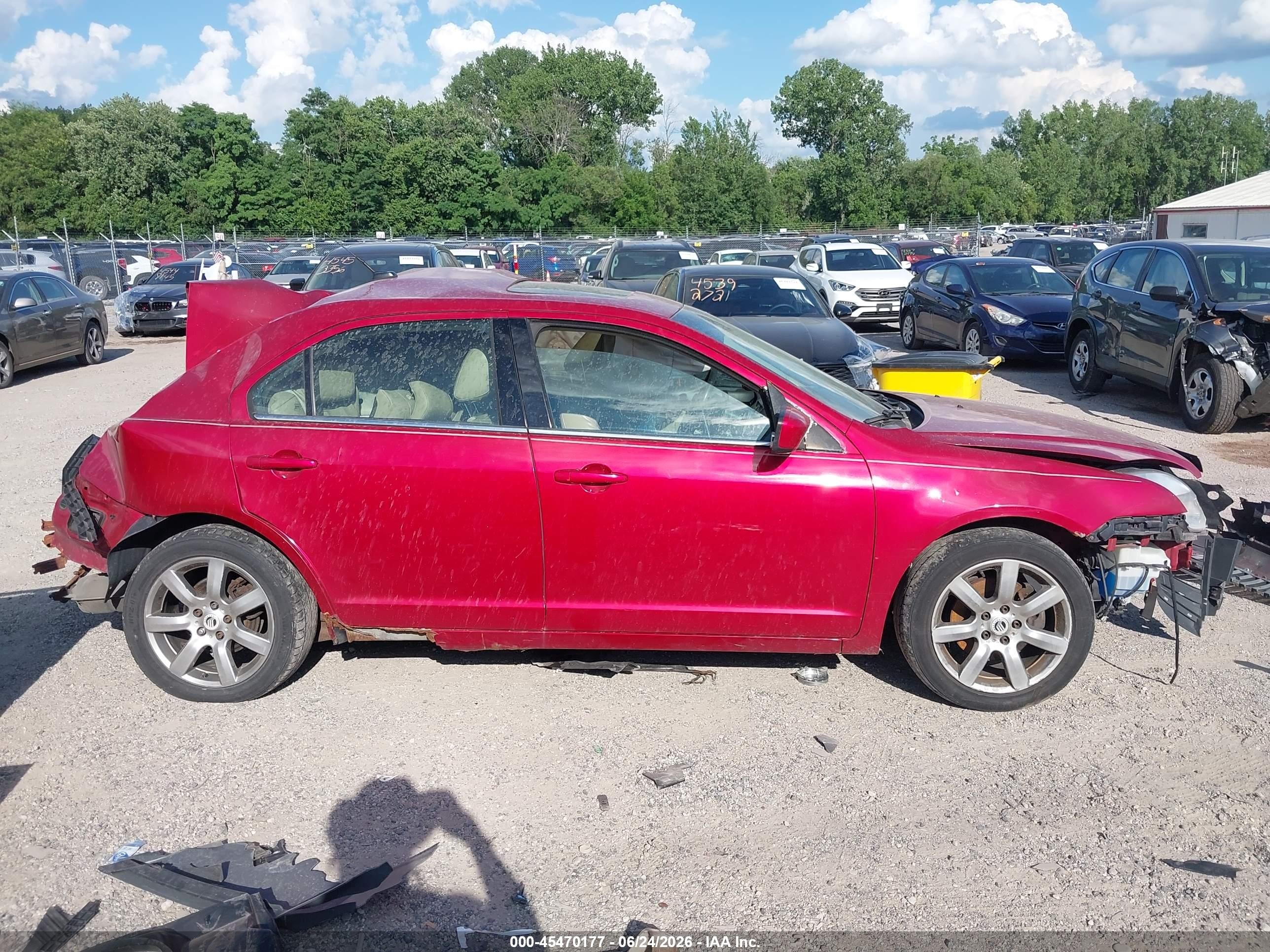 2010 Mercury Milan Premier Red vin: 3MEHM0CG1AR638953
