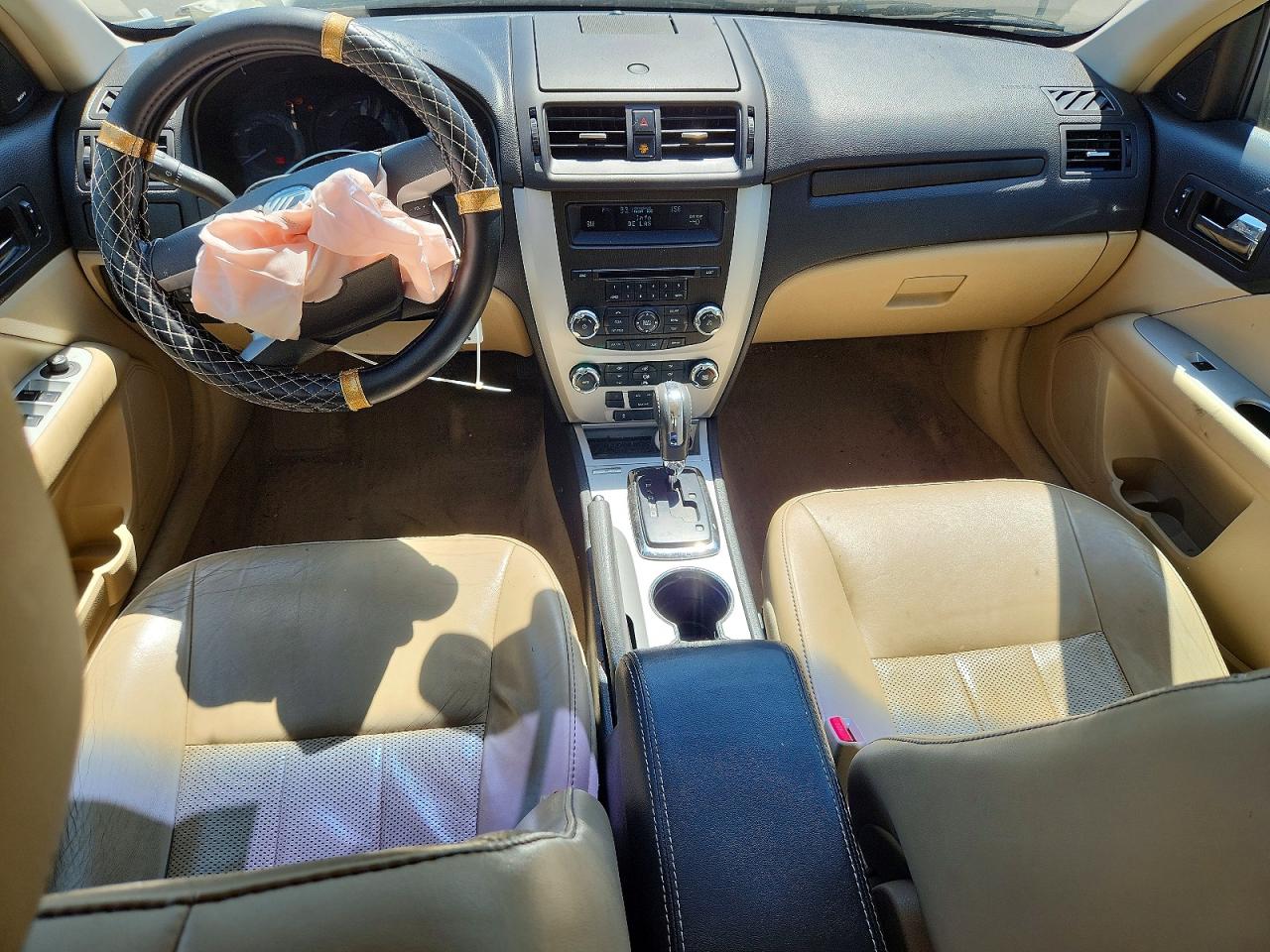 2010 Mercury Milan Premier Белый vin: 3MEHM0CG3AR651512