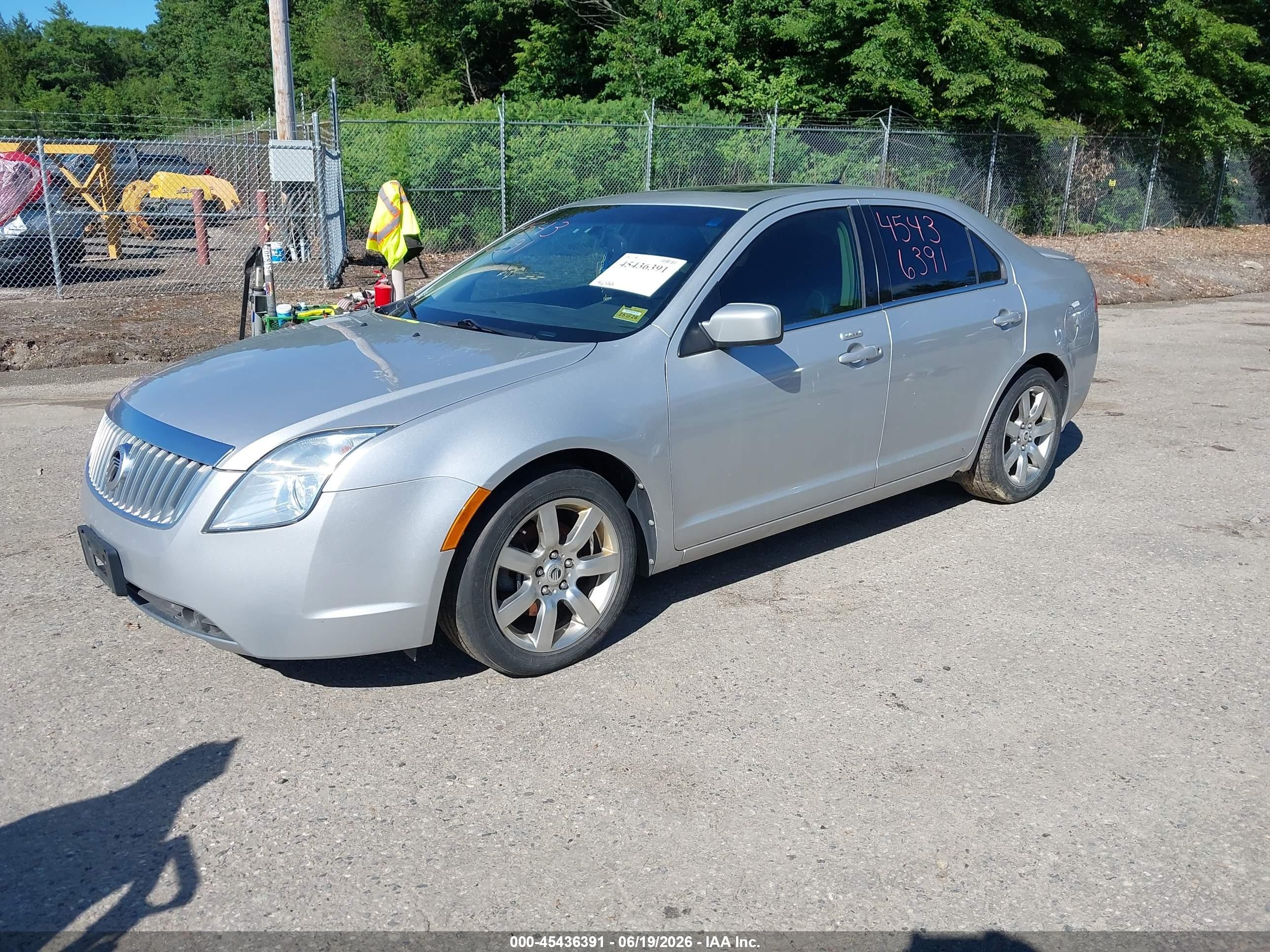 2010 Mercury Milan Premier Серебряный vin: 3MEHM0CG6AR662617