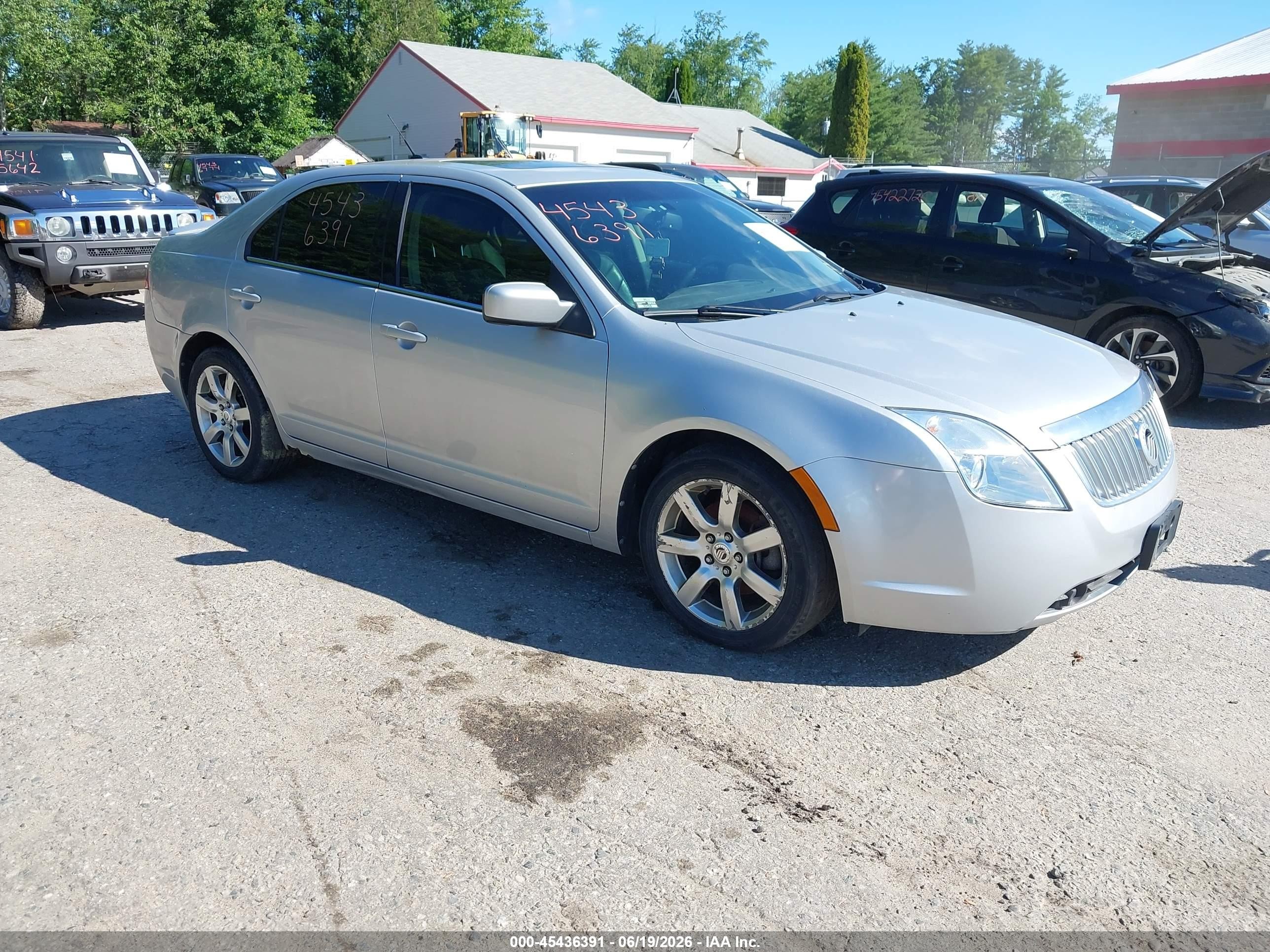 2010 Mercury Milan Premier Silver vin: 3MEHM0CG6AR662617