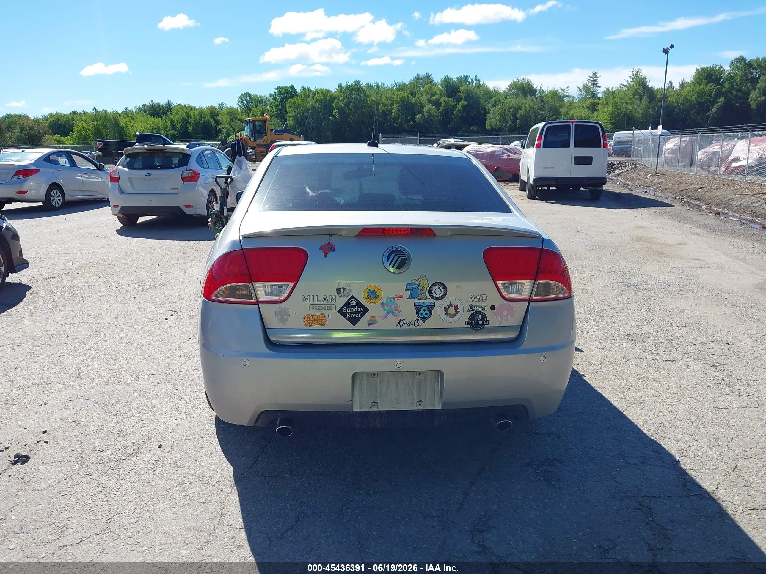 2010 Mercury Milan Premier Серебряный vin: 3MEHM0CG6AR662617