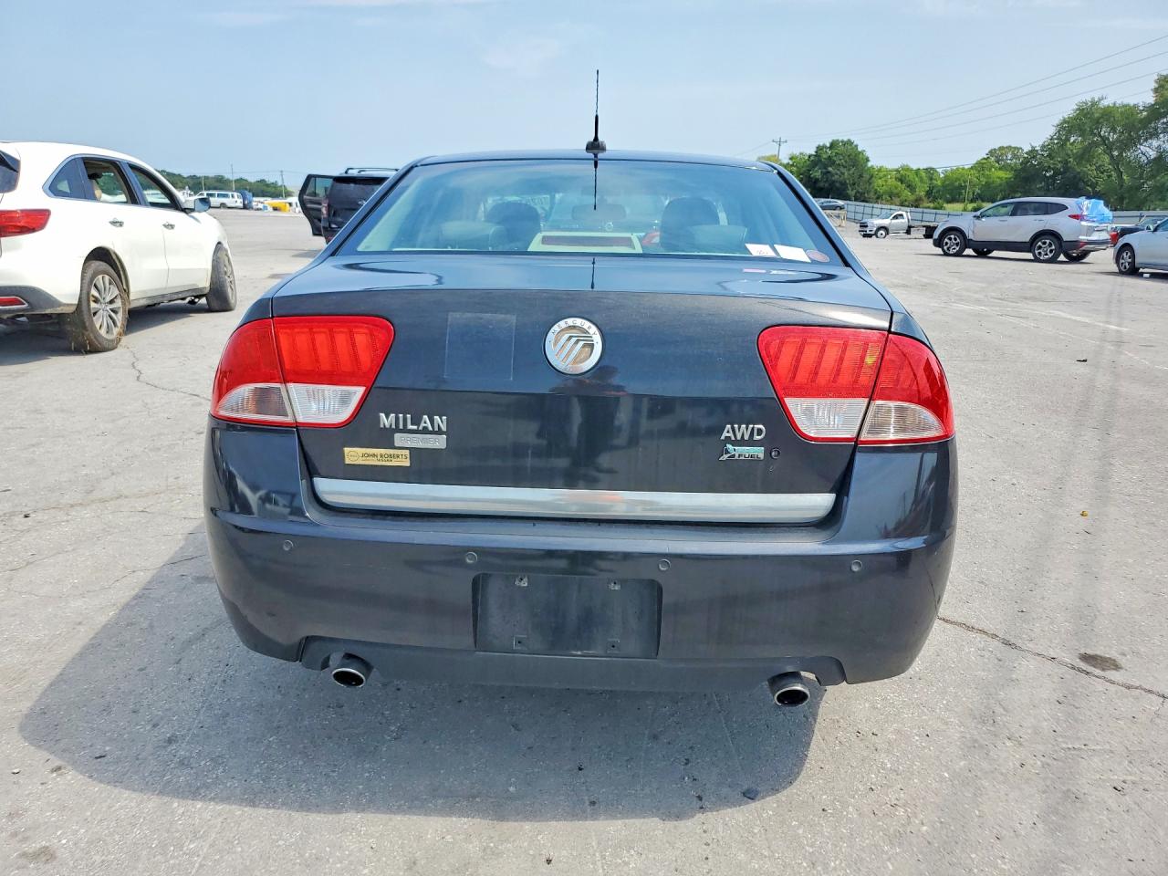 2010 Mercury Milan Premier Black vin: 3MEHM0CG7AR649231