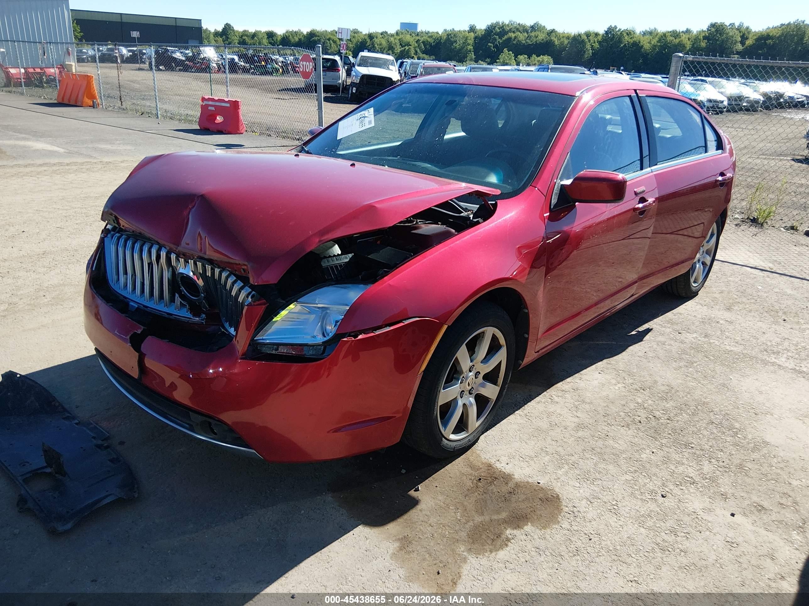 2010 Mercury Milan Premier Red vin: 3MEHM0CG8AR664532