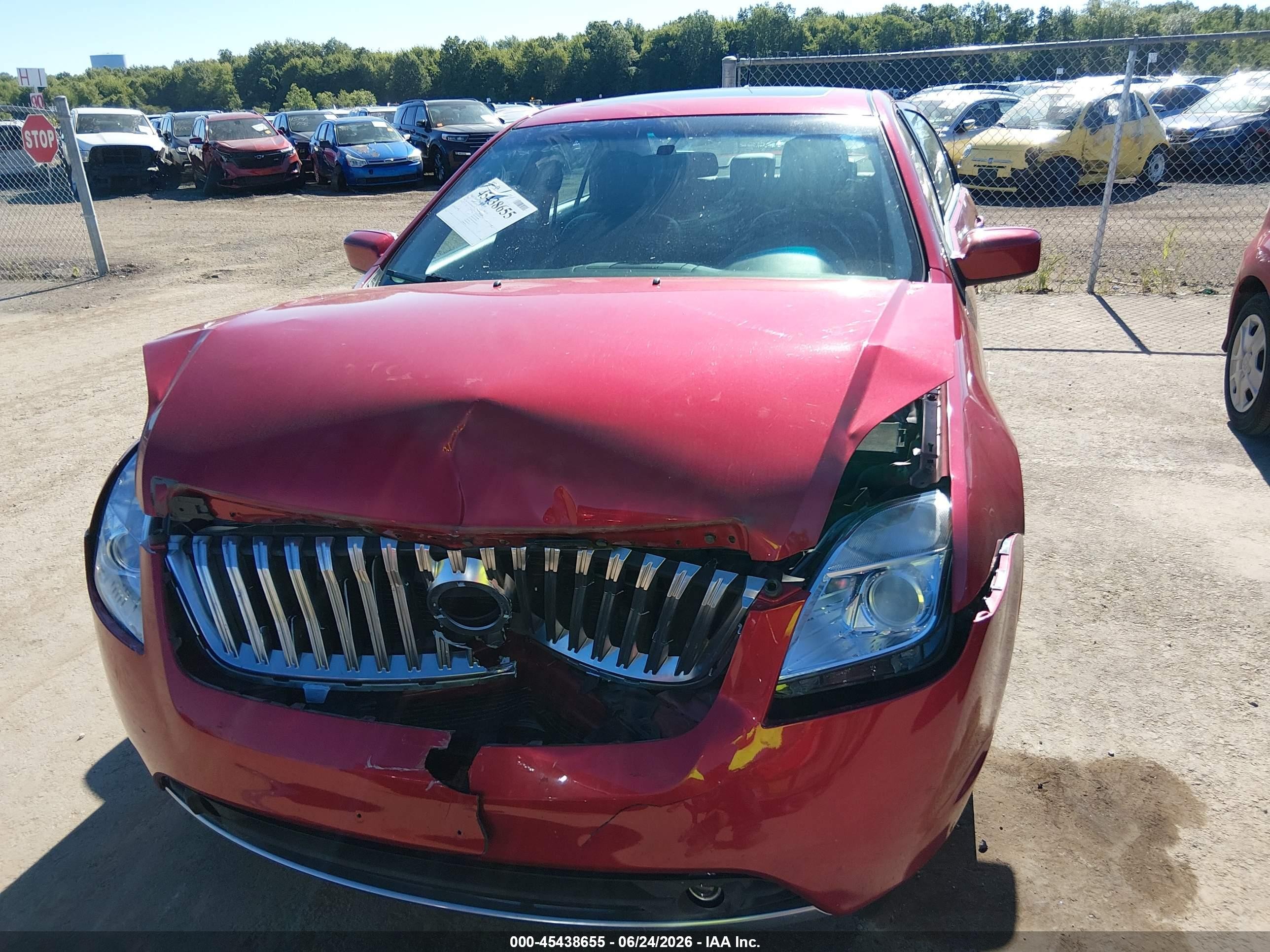 2010 Mercury Milan Premier Red vin: 3MEHM0CG8AR664532
