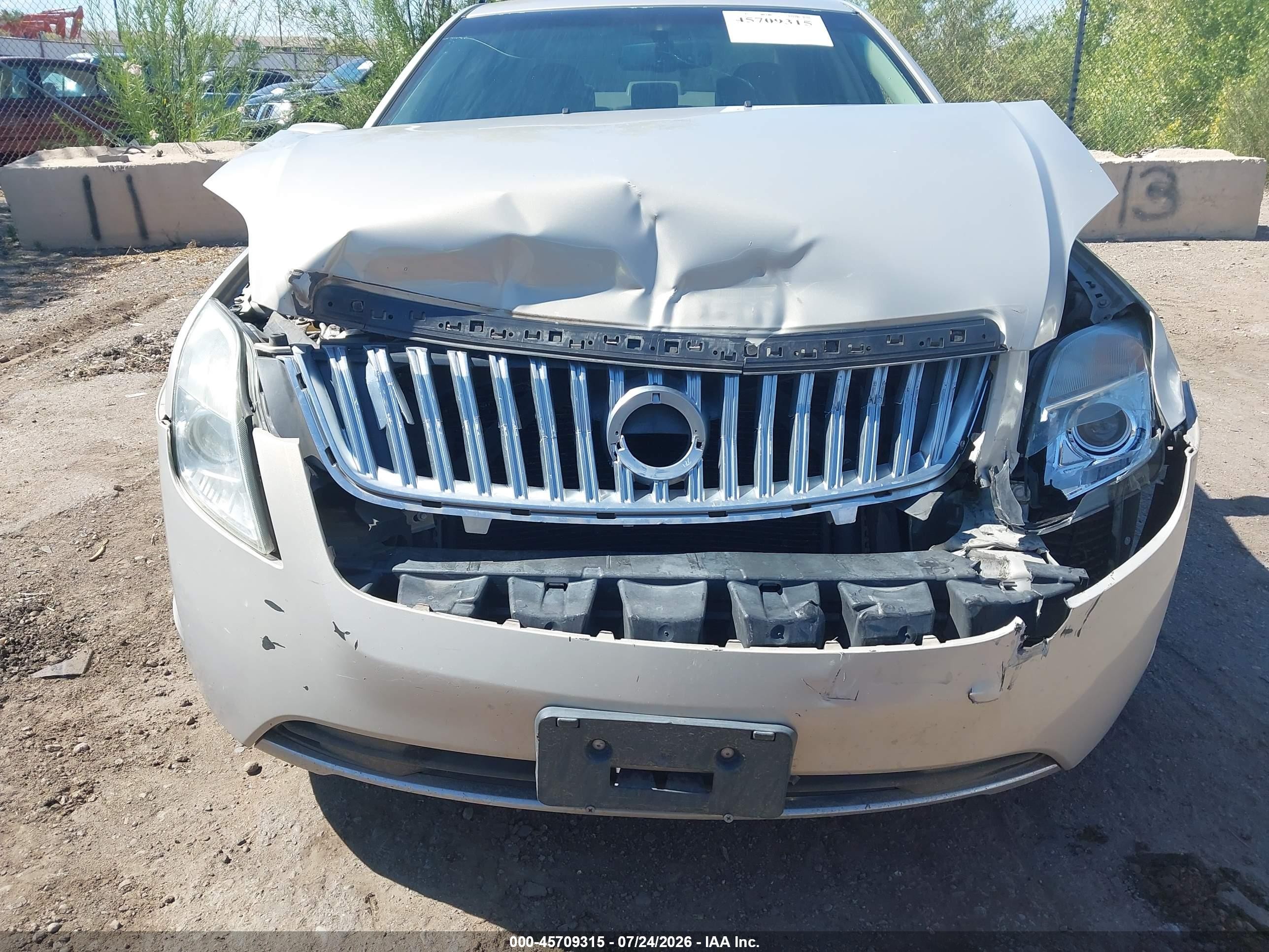 2010 Mercury Milan   Beige vin: 3MEHM0HA0AR642156