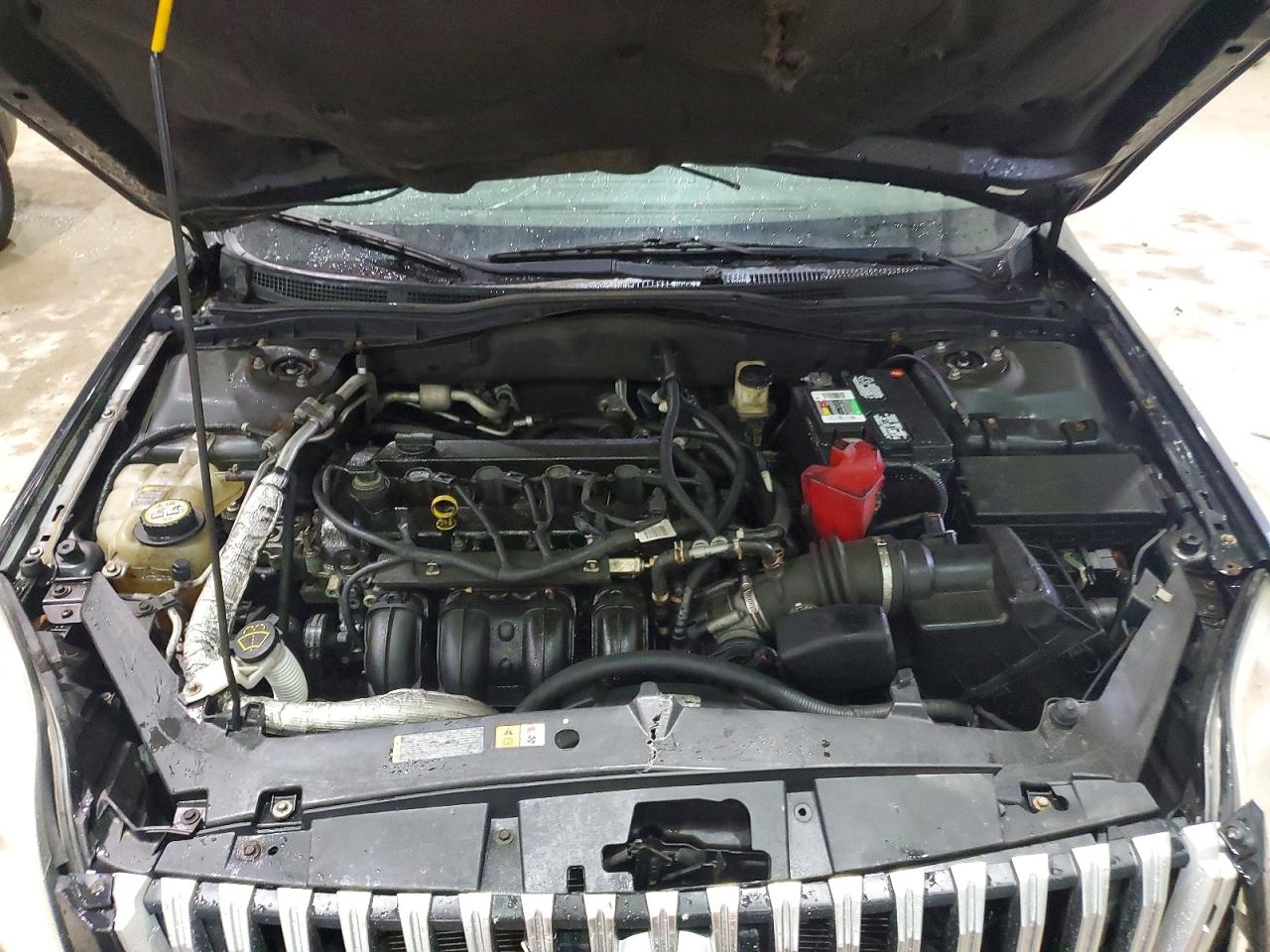 2010 Mercury Milan Charcoal vin: 3MEHM0HA1AR601437