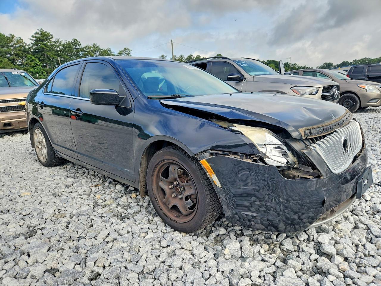 2010 Mercury Milan Black vin: 3MEHM0HA2AR625004