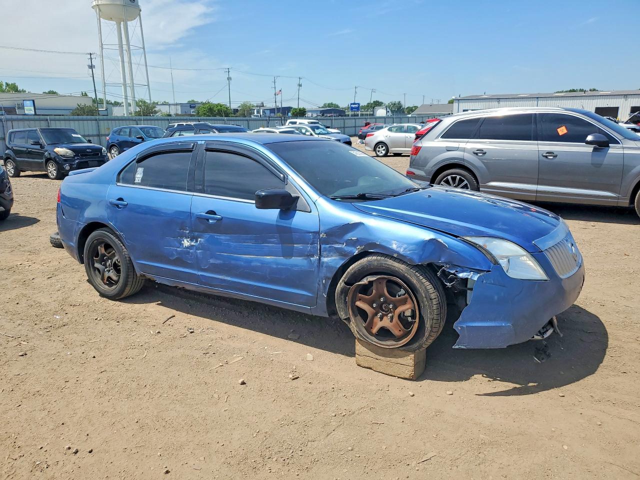 2010 Mercury Milan Blue vin: 3MEHM0HA2AR637671