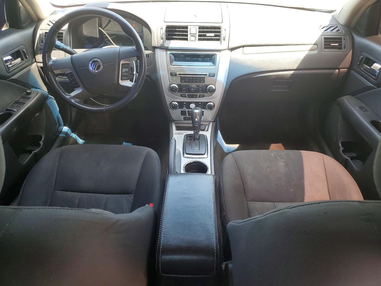 2010 Mercury Milan Blue vin: 3MEHM0HA2AR637671