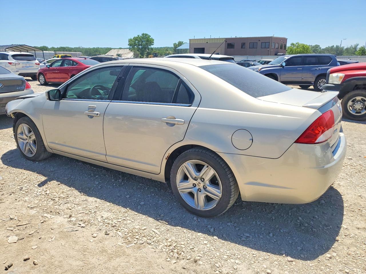 2010 Mercury Milan Fwd Beige vin: 3MEHM0HA2AR642675